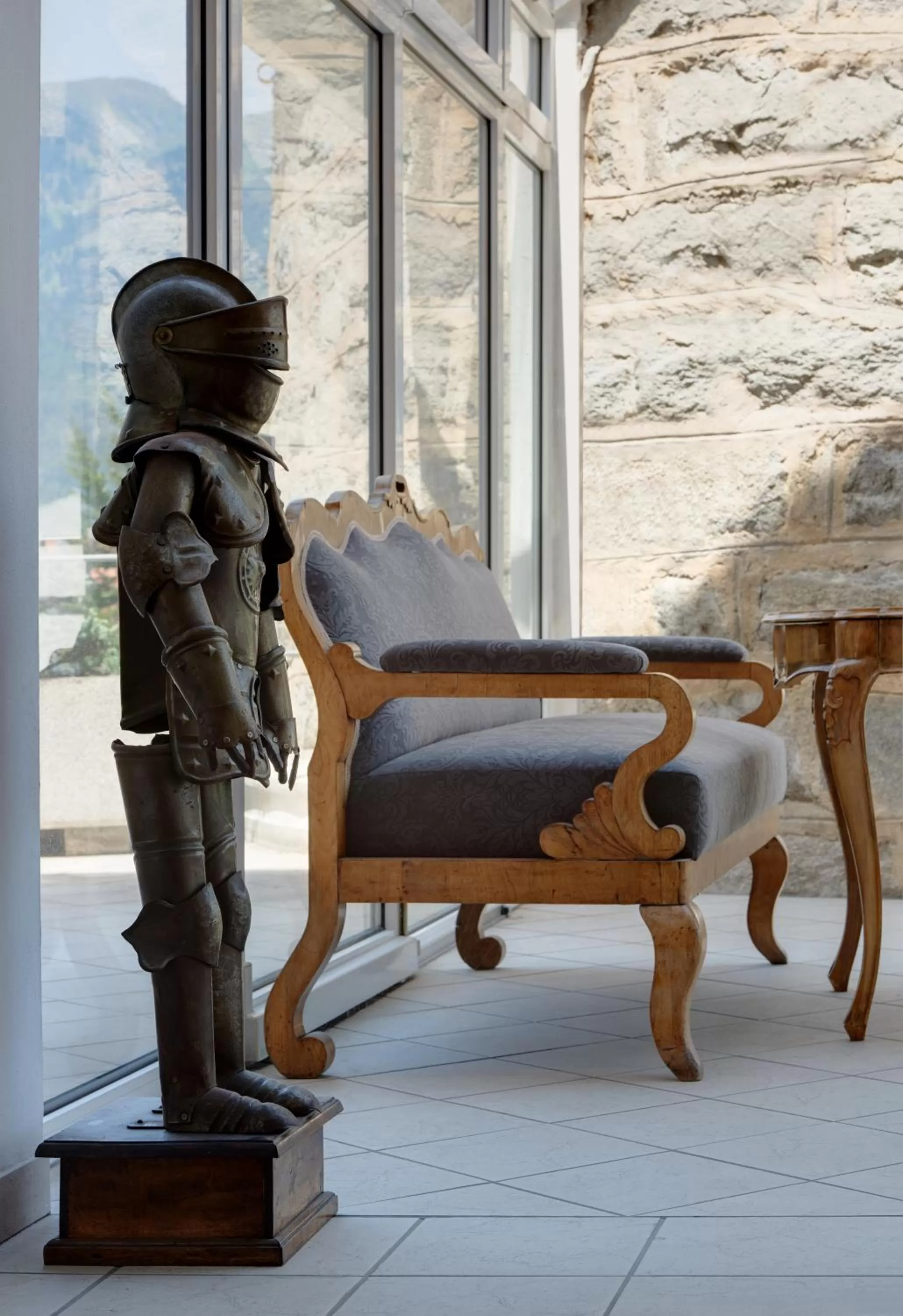 Decorative detail in Hotel Goldene Rose