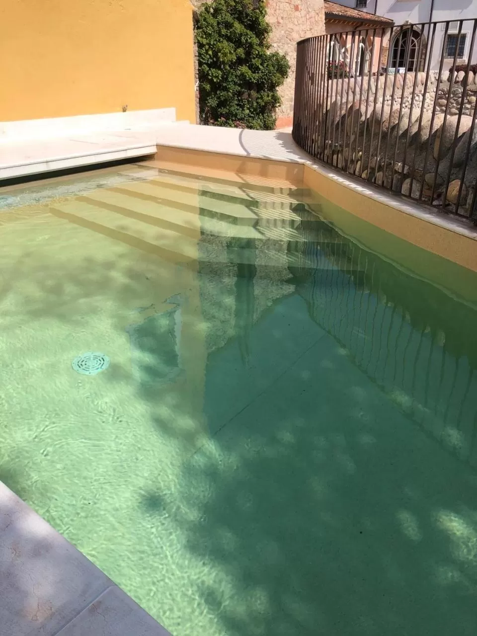 Swimming pool in Residence Corte San Carlo