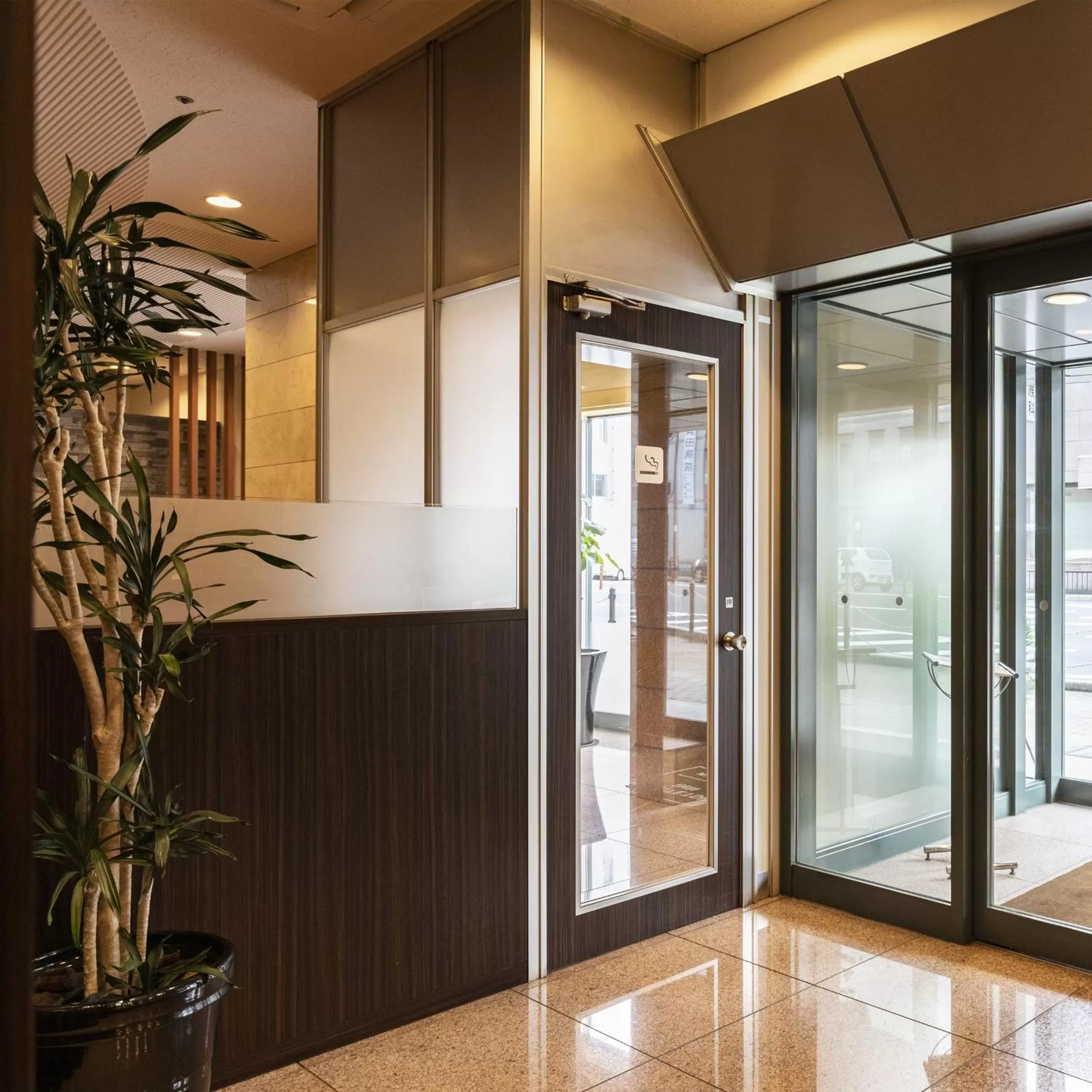 Area and facilities in Nishitetsu Inn Kurosaki