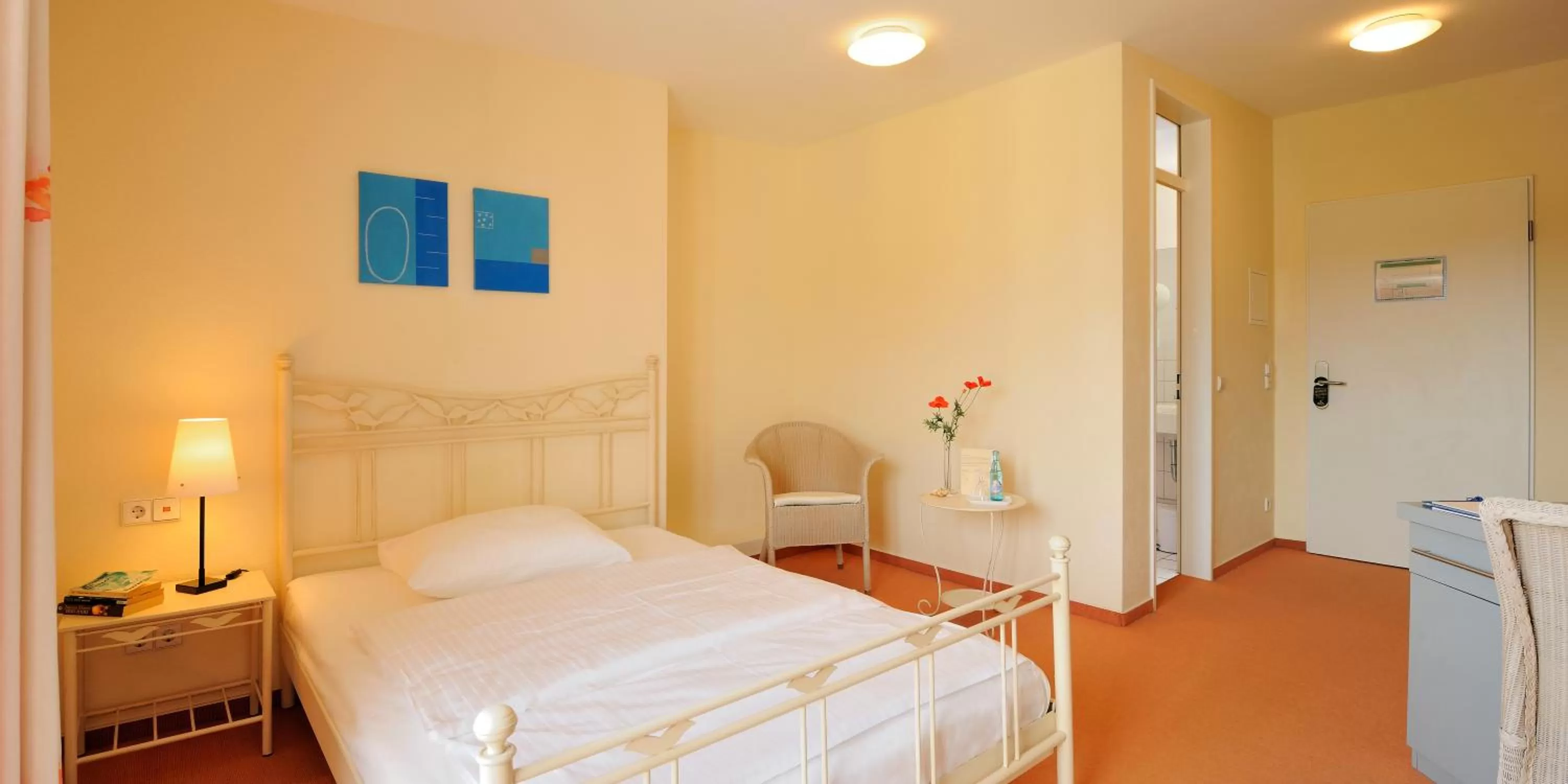 Bed in Werkhof Hotel