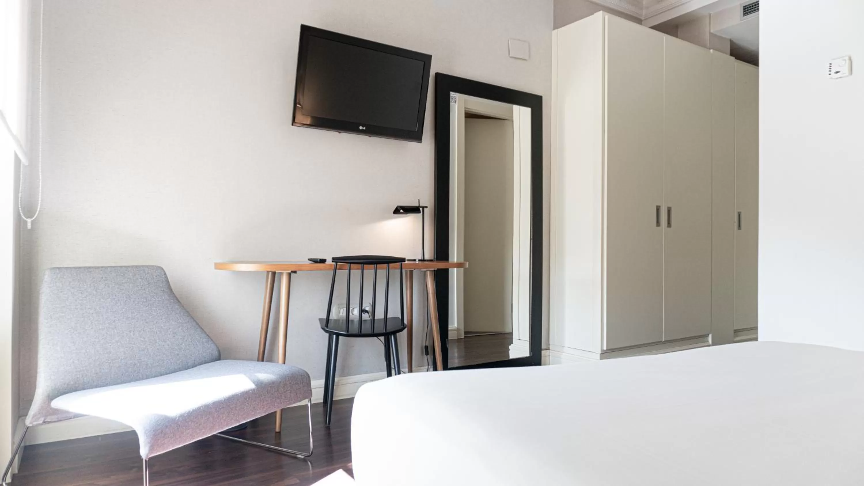 Seating area in Hotel Sardinero Madrid