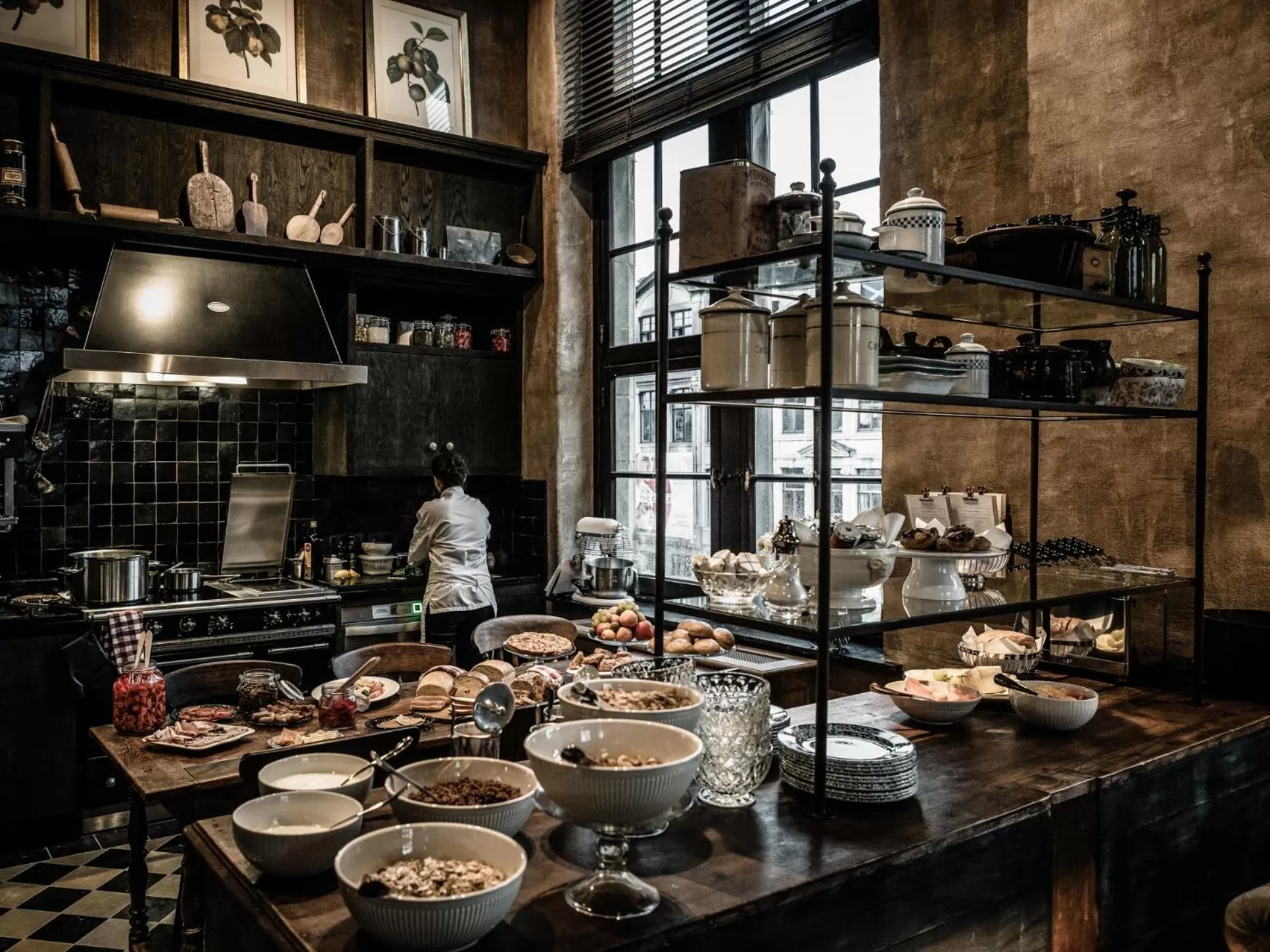 Lounge or bar in 1898 The Post