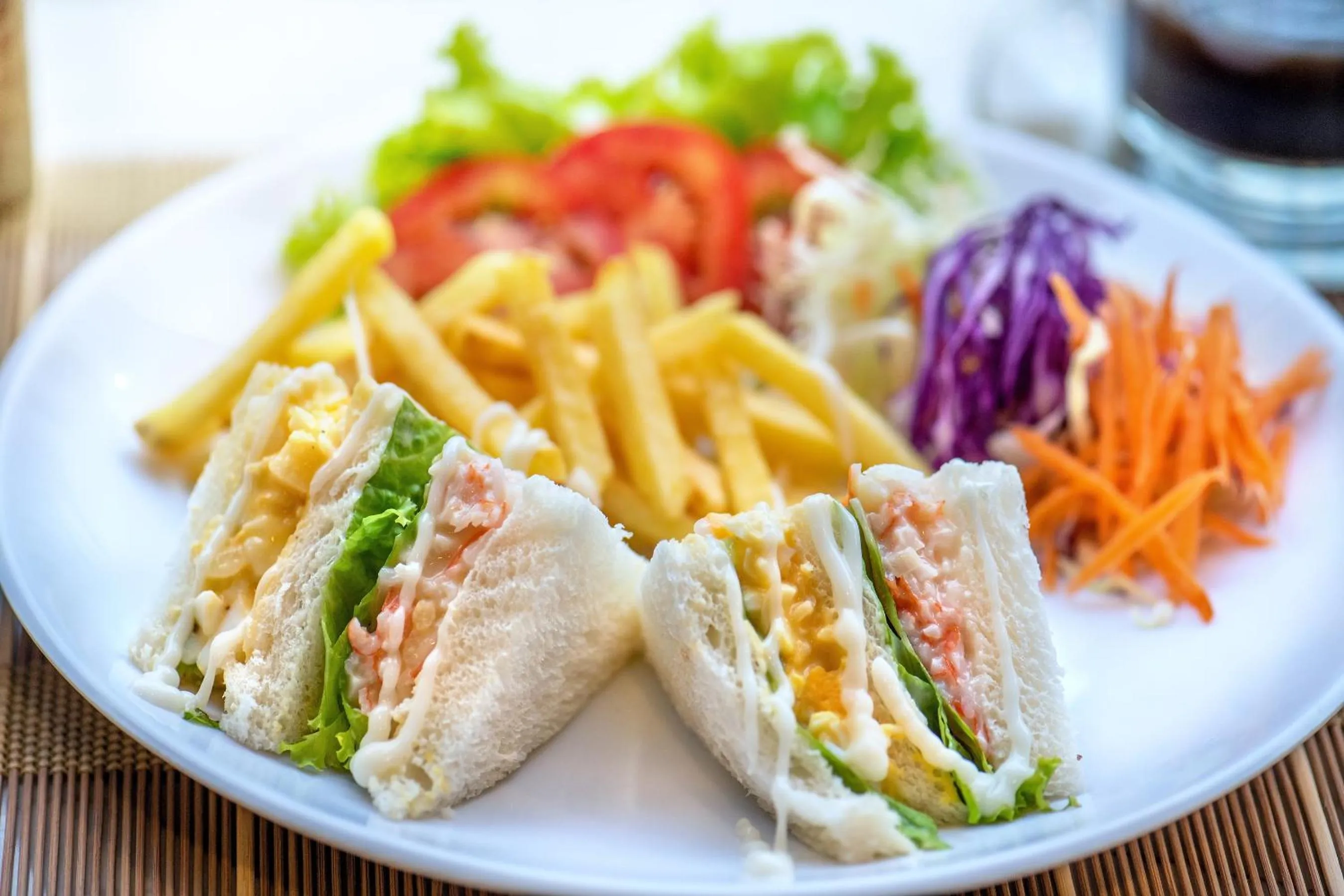 Food in De Lavender Bangkok Hotel