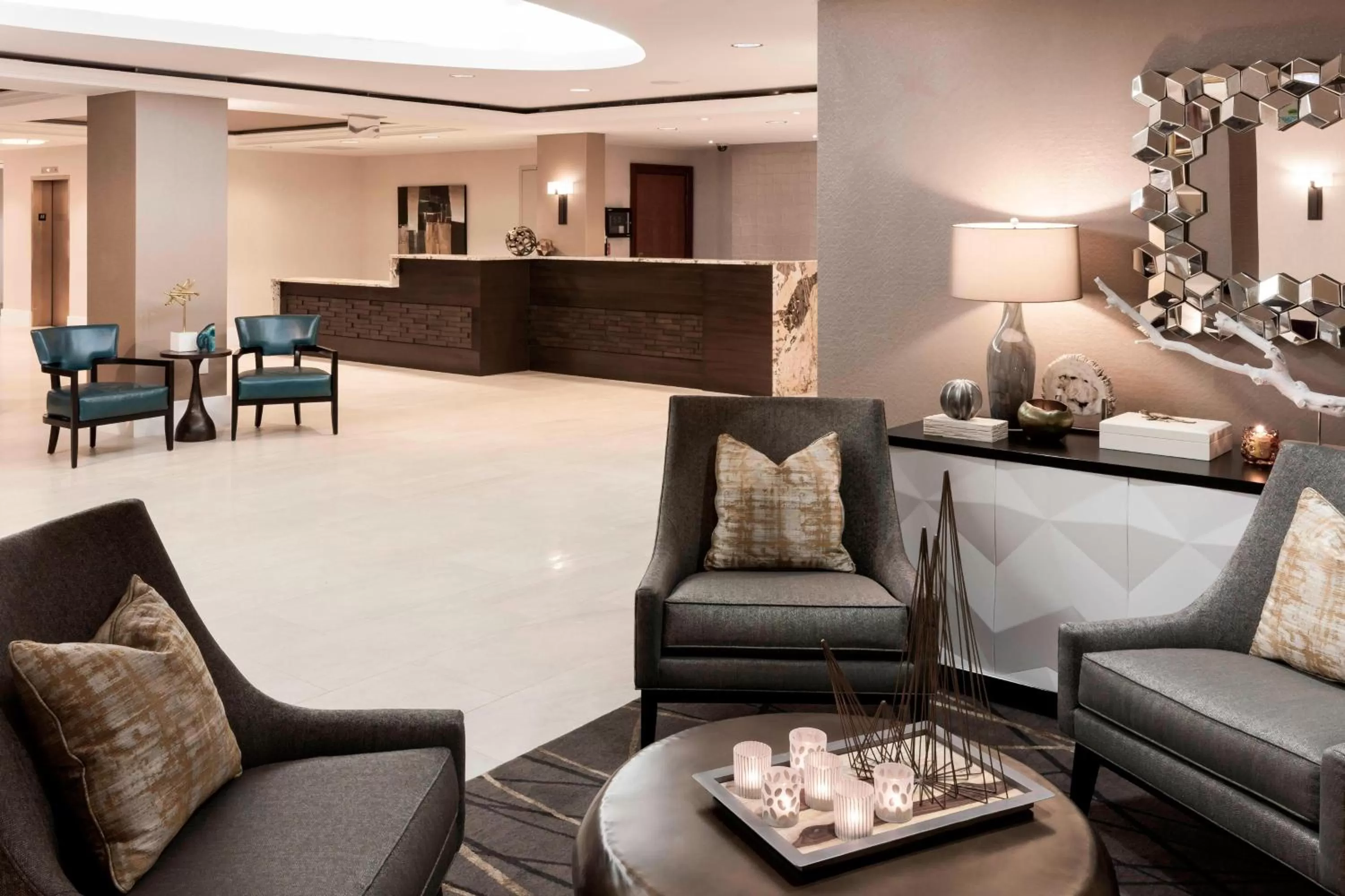 Lobby or reception in Fairfax Marriott at Fair Oaks