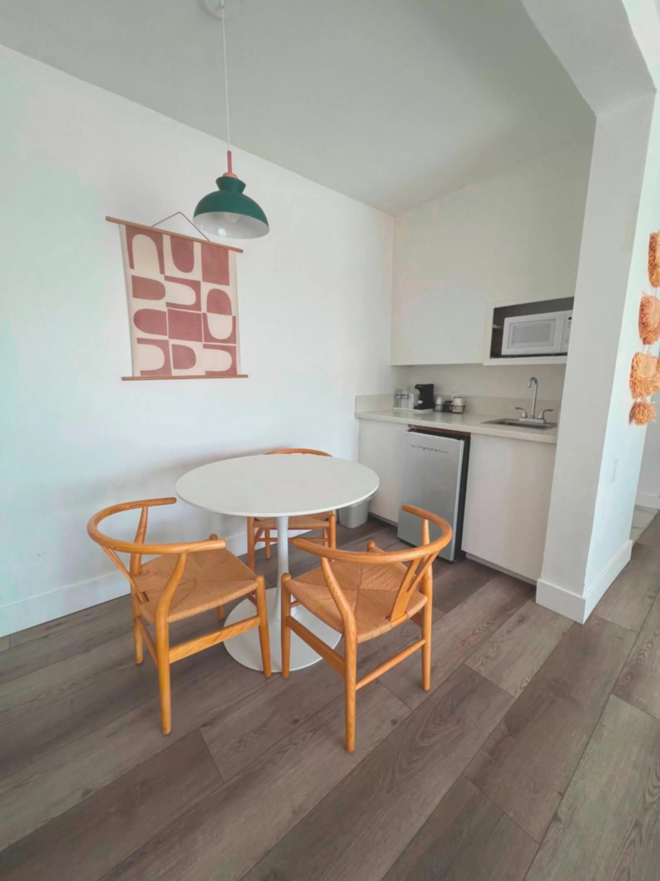 Dining area in Capri Laguna on the Beach - A Boutique Hotel