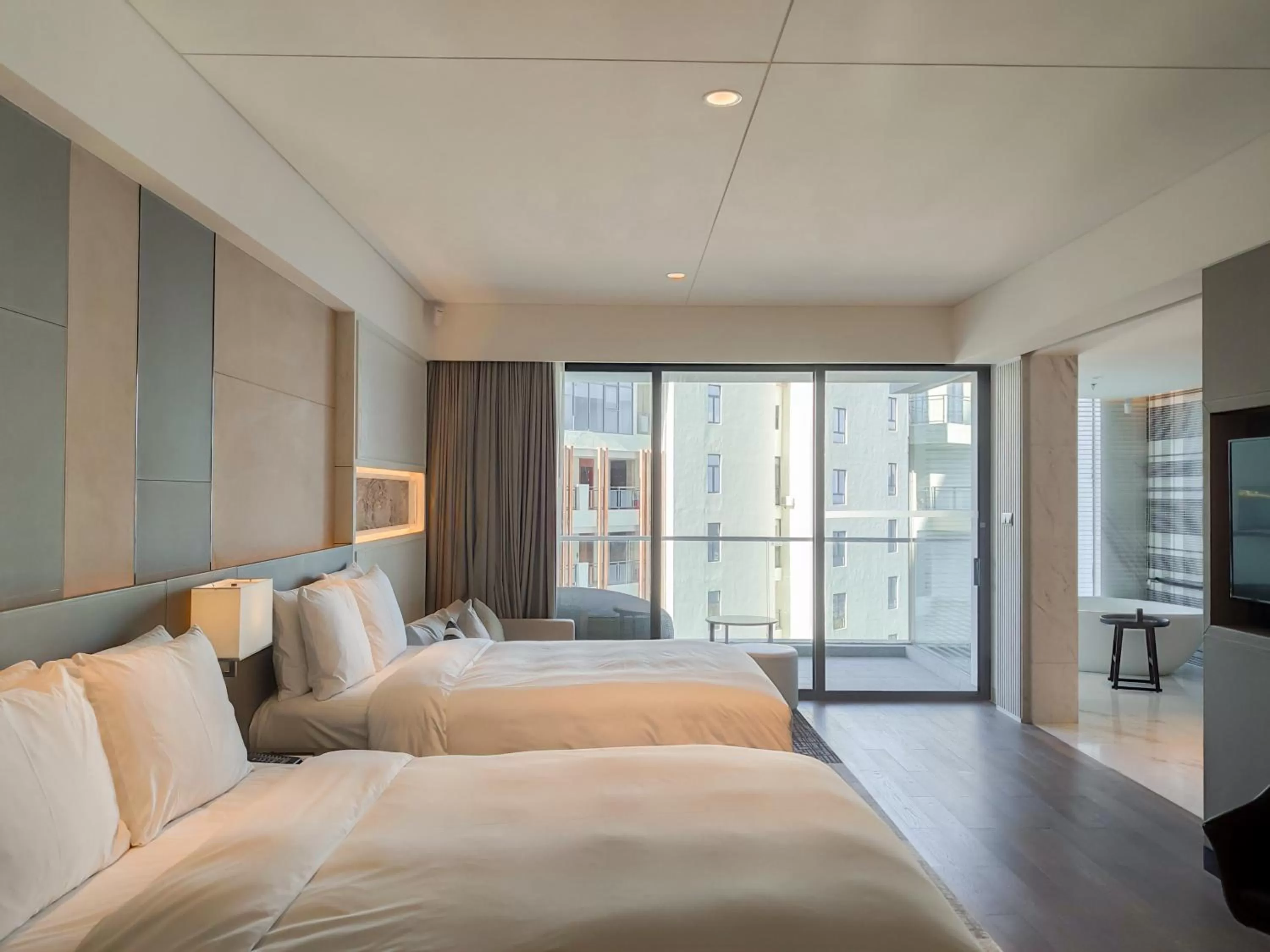 Bed in The Shanhaitian Resort Sanya, Autograph Collection