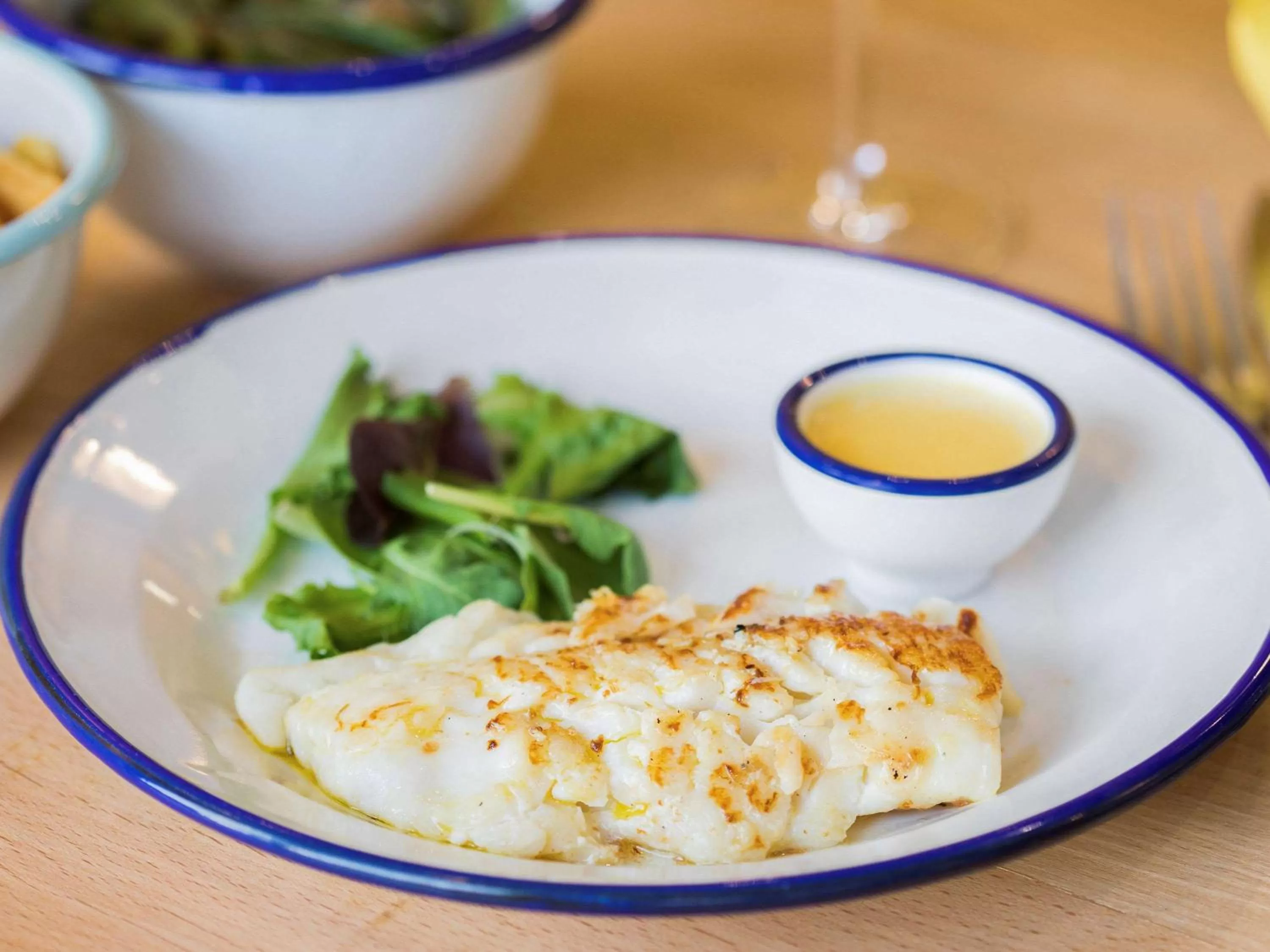 Restaurant/places to eat in ibis Lille Lomme Centre