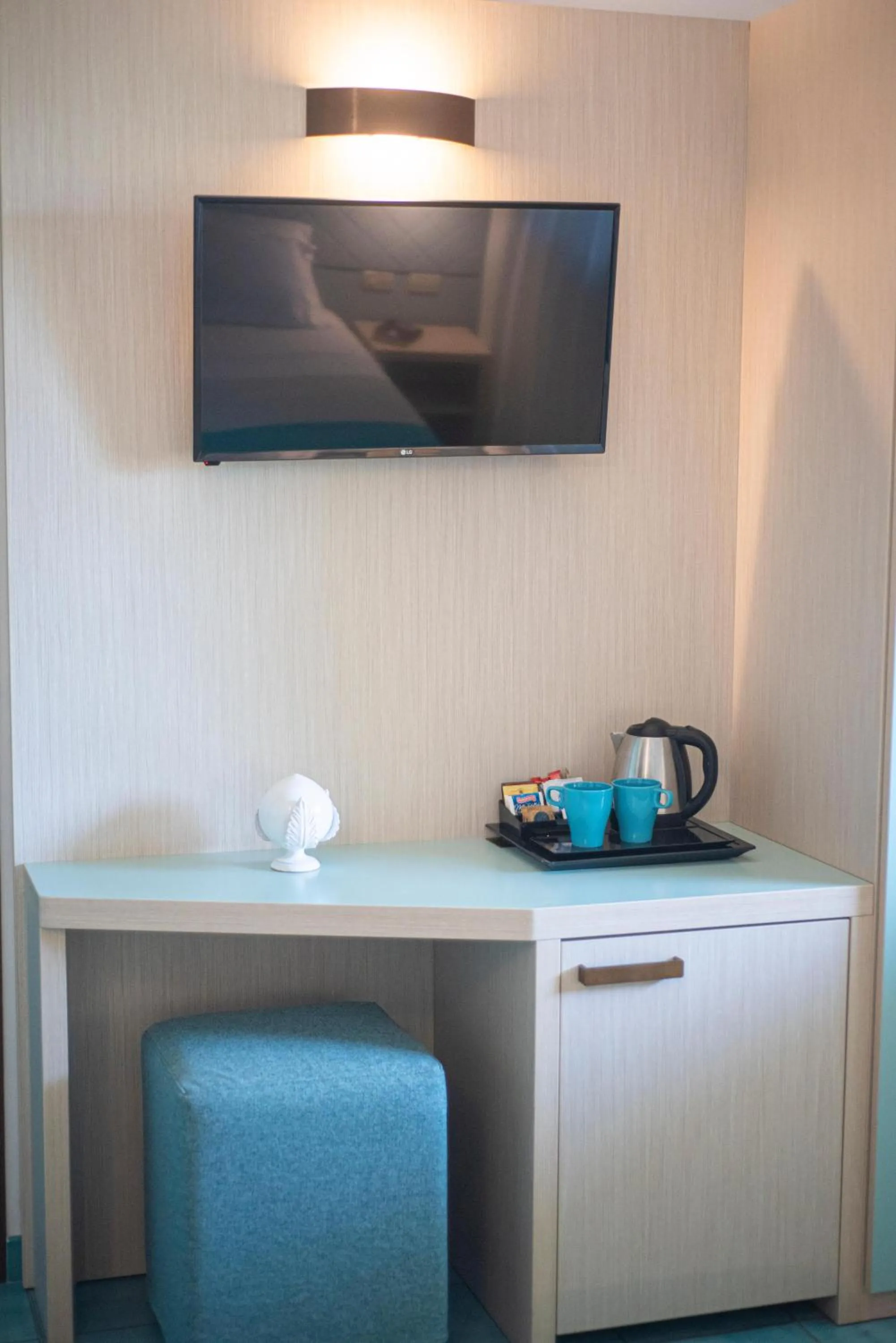 Coffee/tea facilities in Pietrablu Resort & Spa - CDSHotels