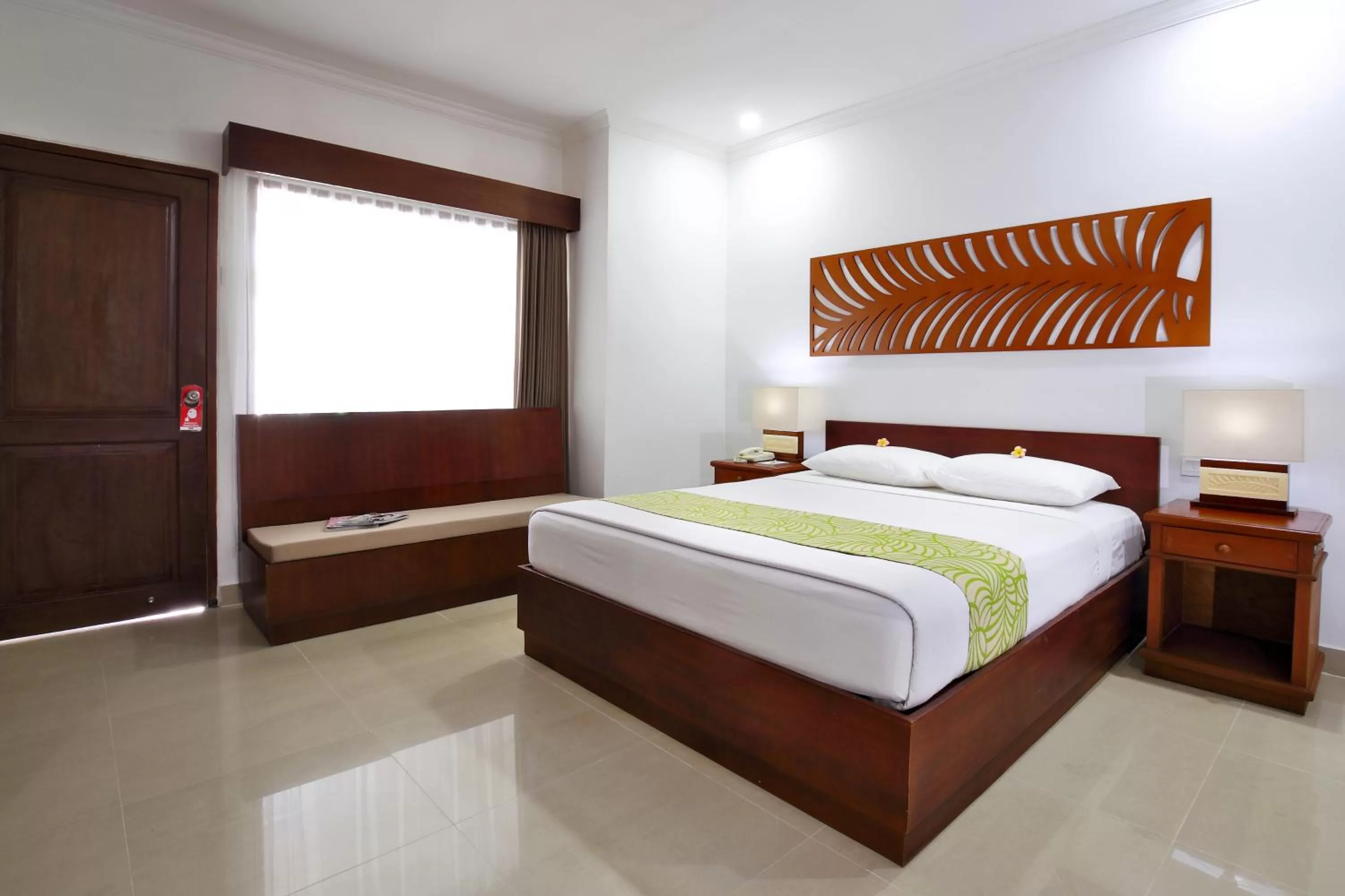 Bedroom, Bed in Dewi Sri Hotel