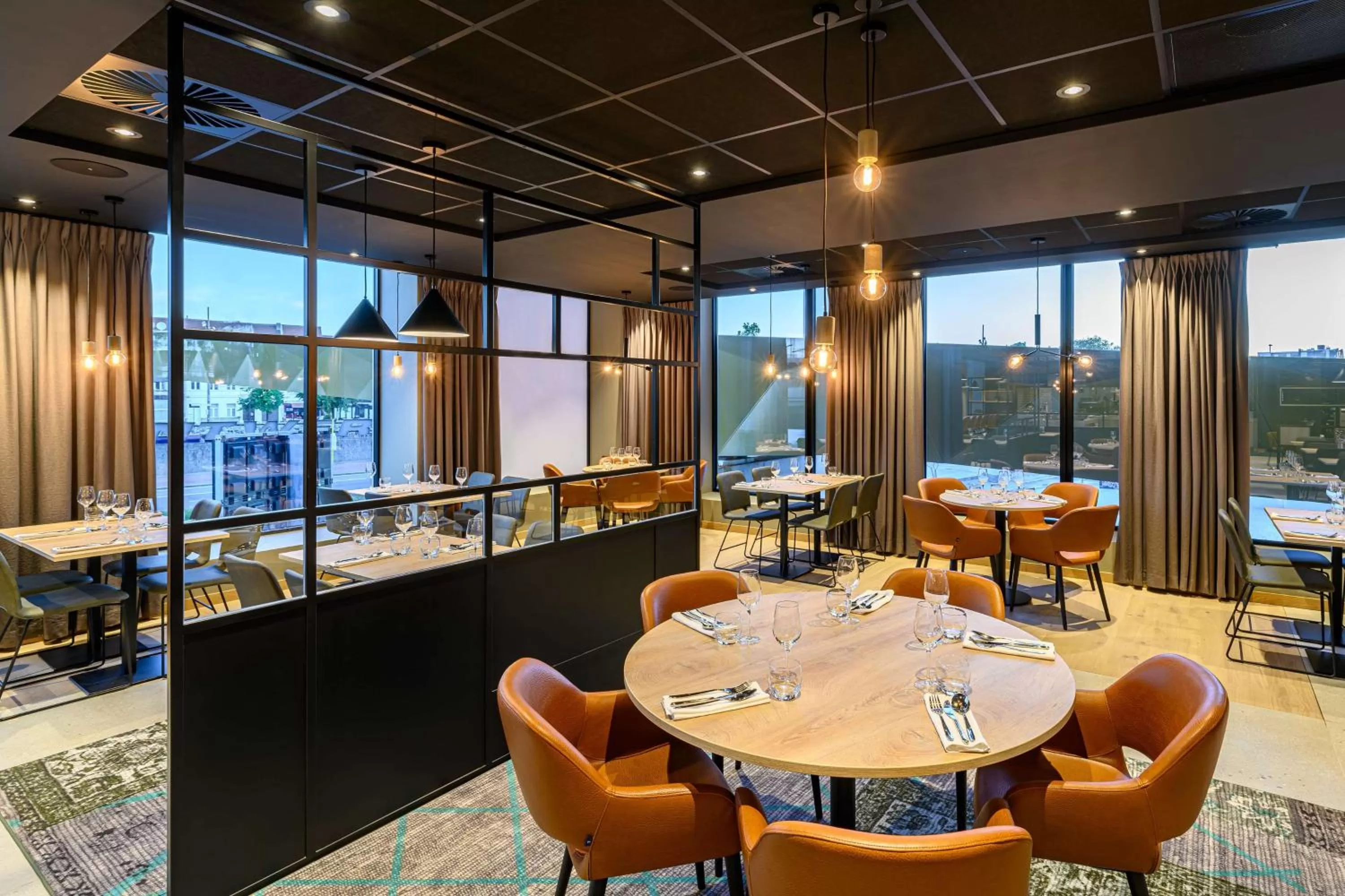Restaurant/places to eat in Radisson Hotel Antwerp Berchem