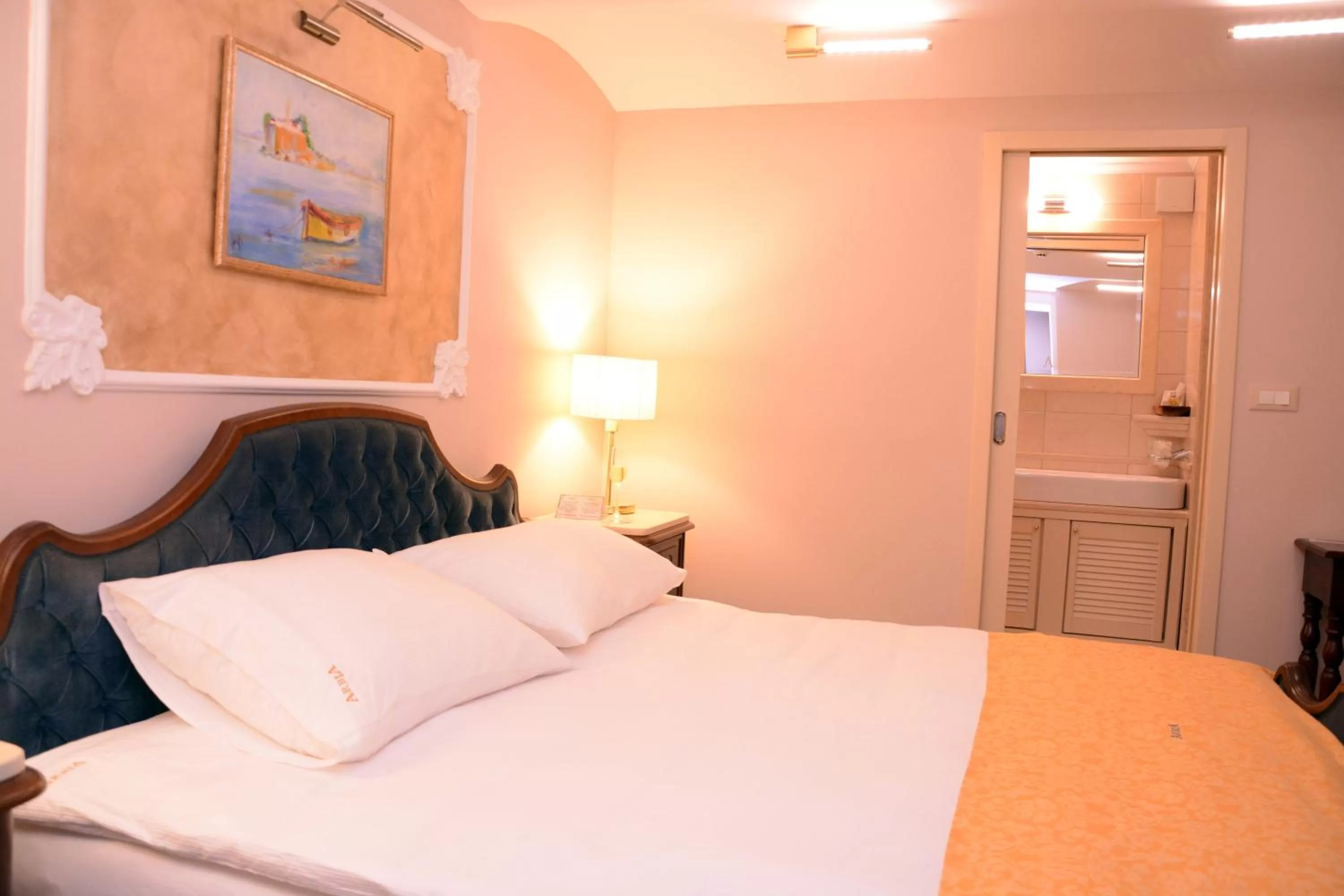 Bed in Arbia Dorka Heritage Palace