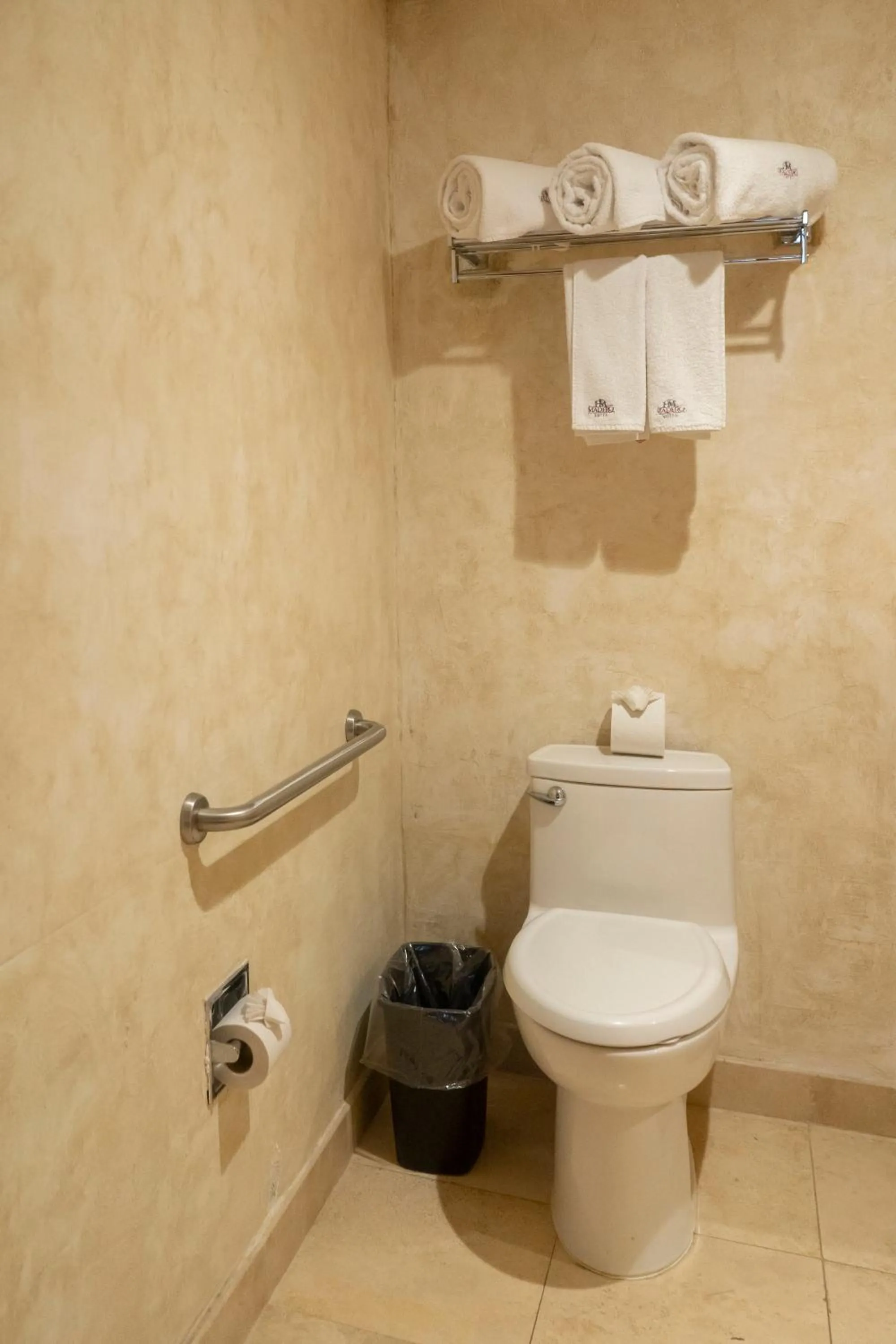 Bathroom in Hotel Madero