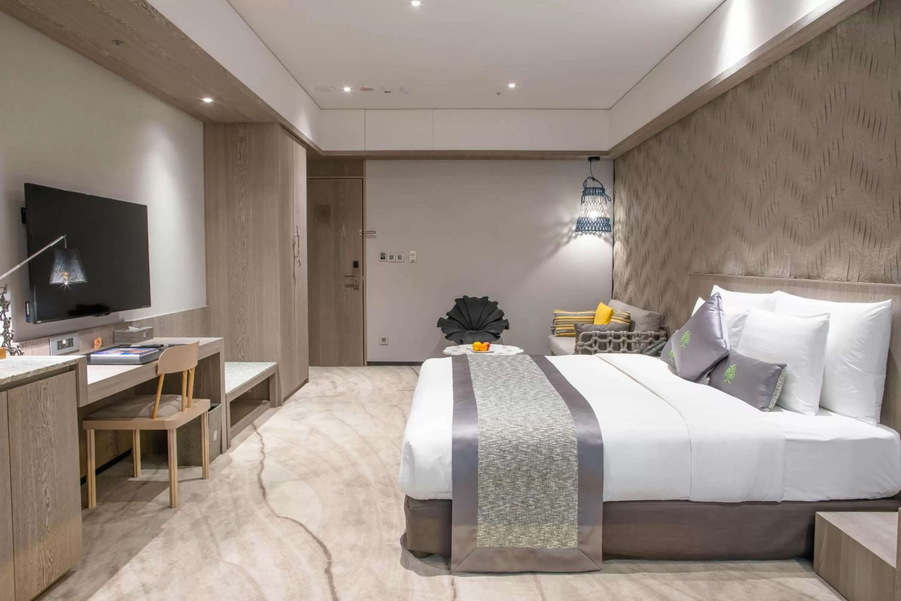 Photo of the whole room, Bed in arTree hotel