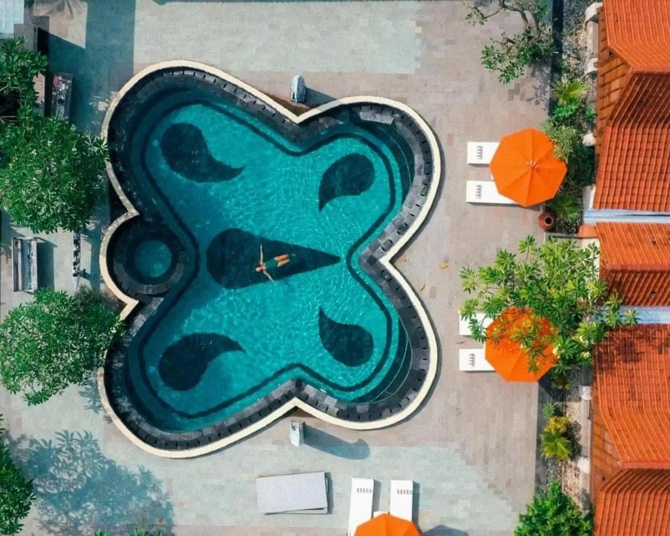 Property building in Jukung Cottage