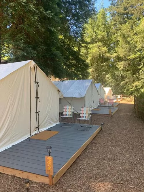 Property building in Highlands Resort - Adults Only