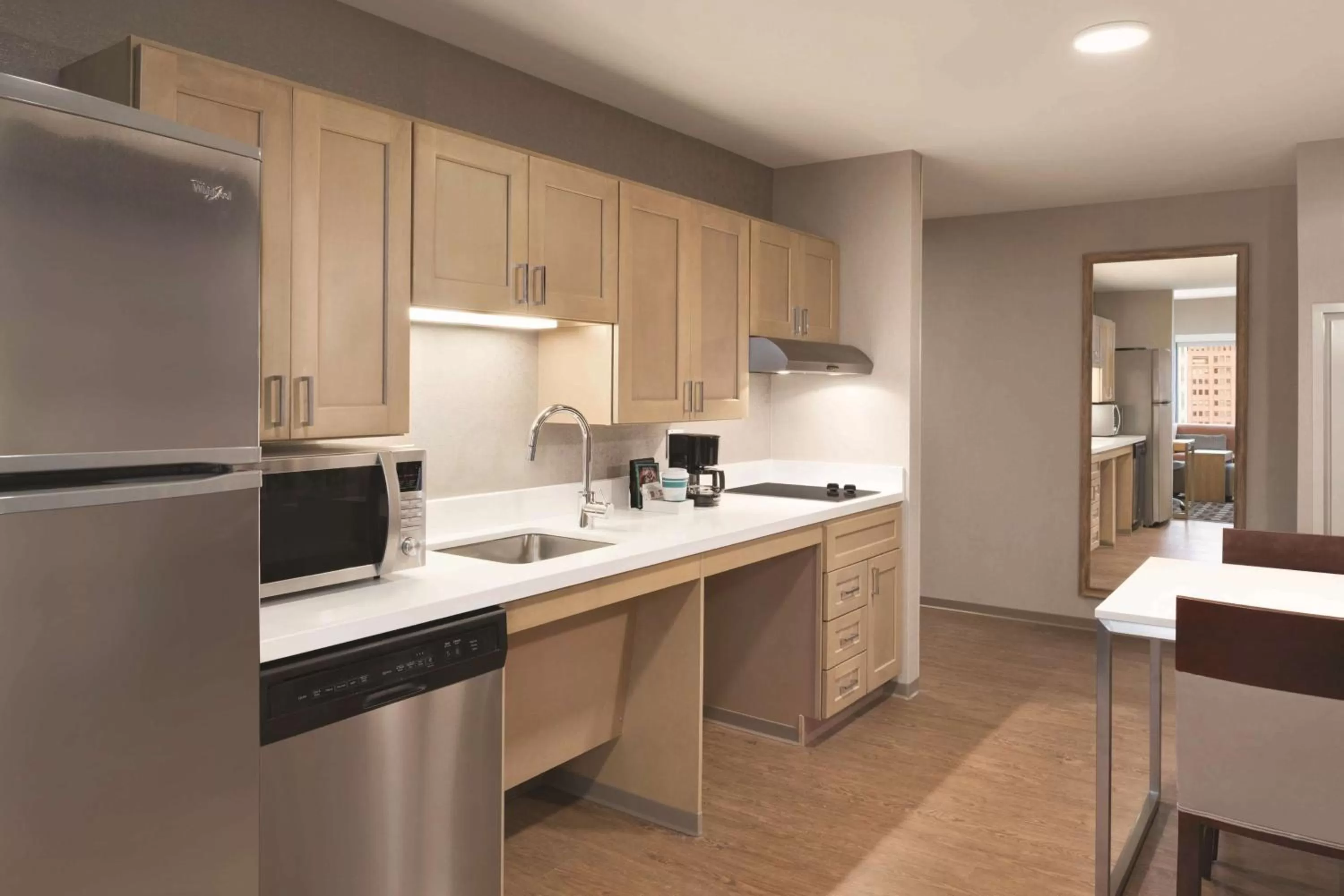 Kitchen or kitchenette in Homewood Suites by Hilton Chicago West Loop Fulton Mkt Area