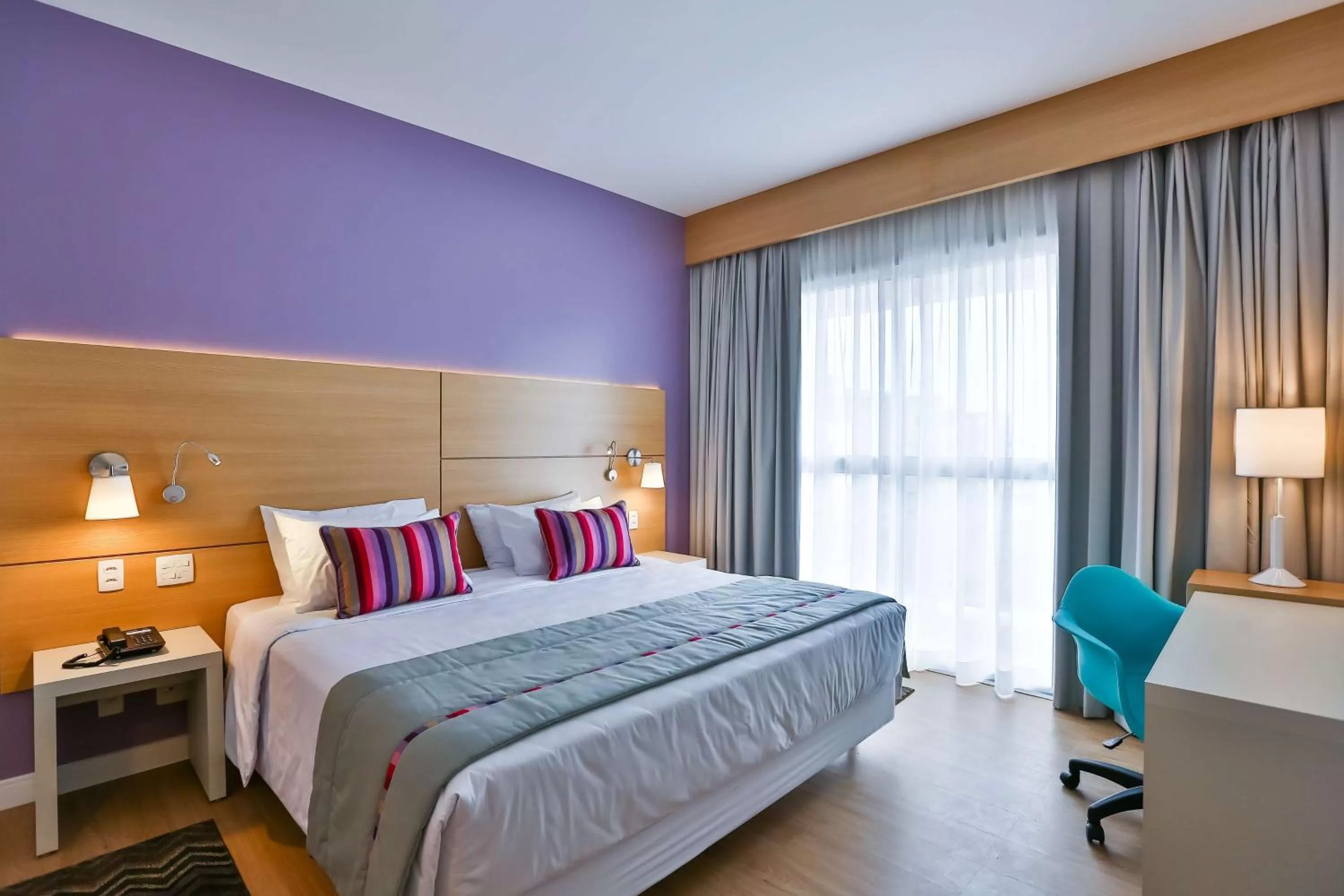 Photo of the whole room, Bed in Park Inn by Radisson Santos