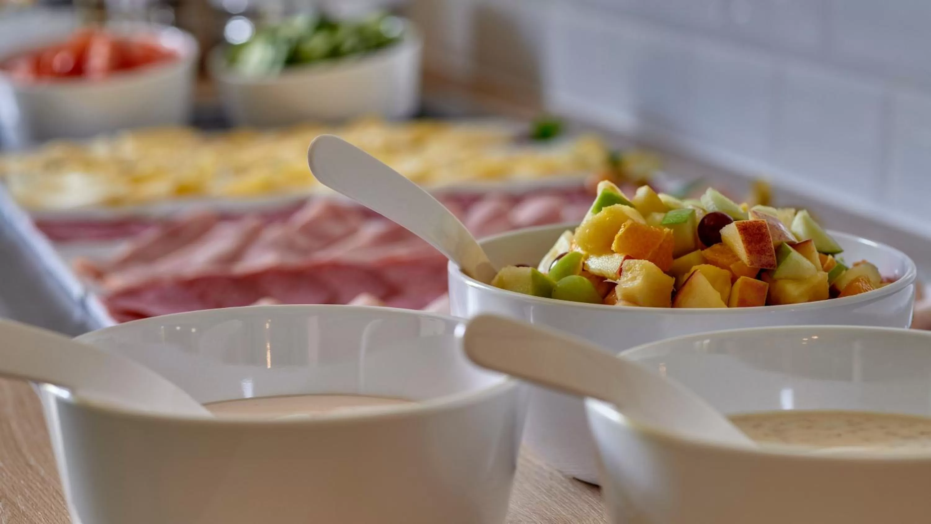 Restaurant/places to eat in Holiday Inn Express Dortmund by IHG