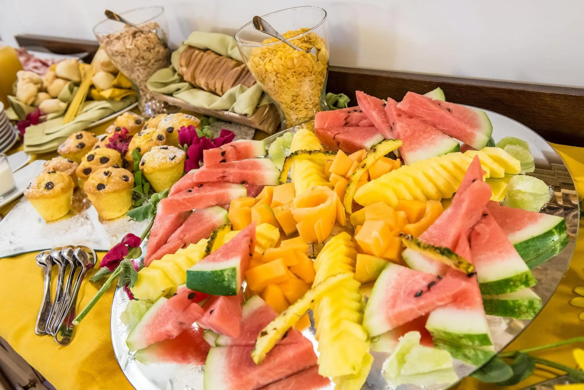 Buffet breakfast in Relais Paradiso Resort & Spa