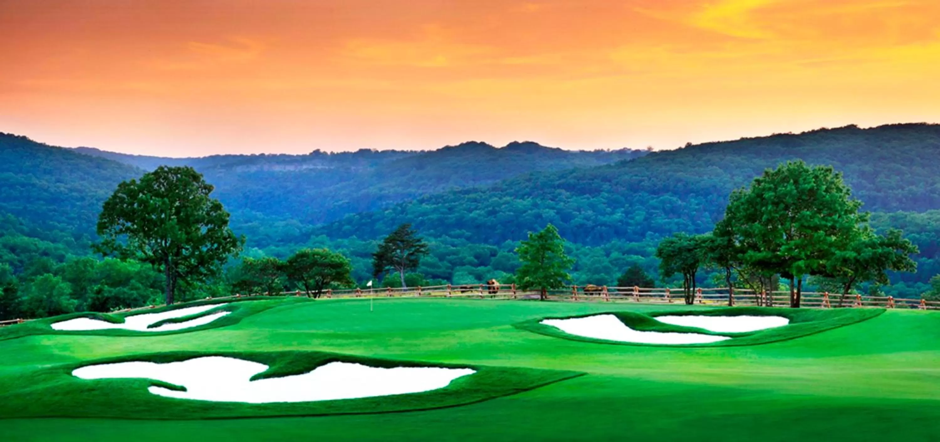 Nearby landmark in Holiday Inn Express Hotel & Suites Branson 76 Central by IHG