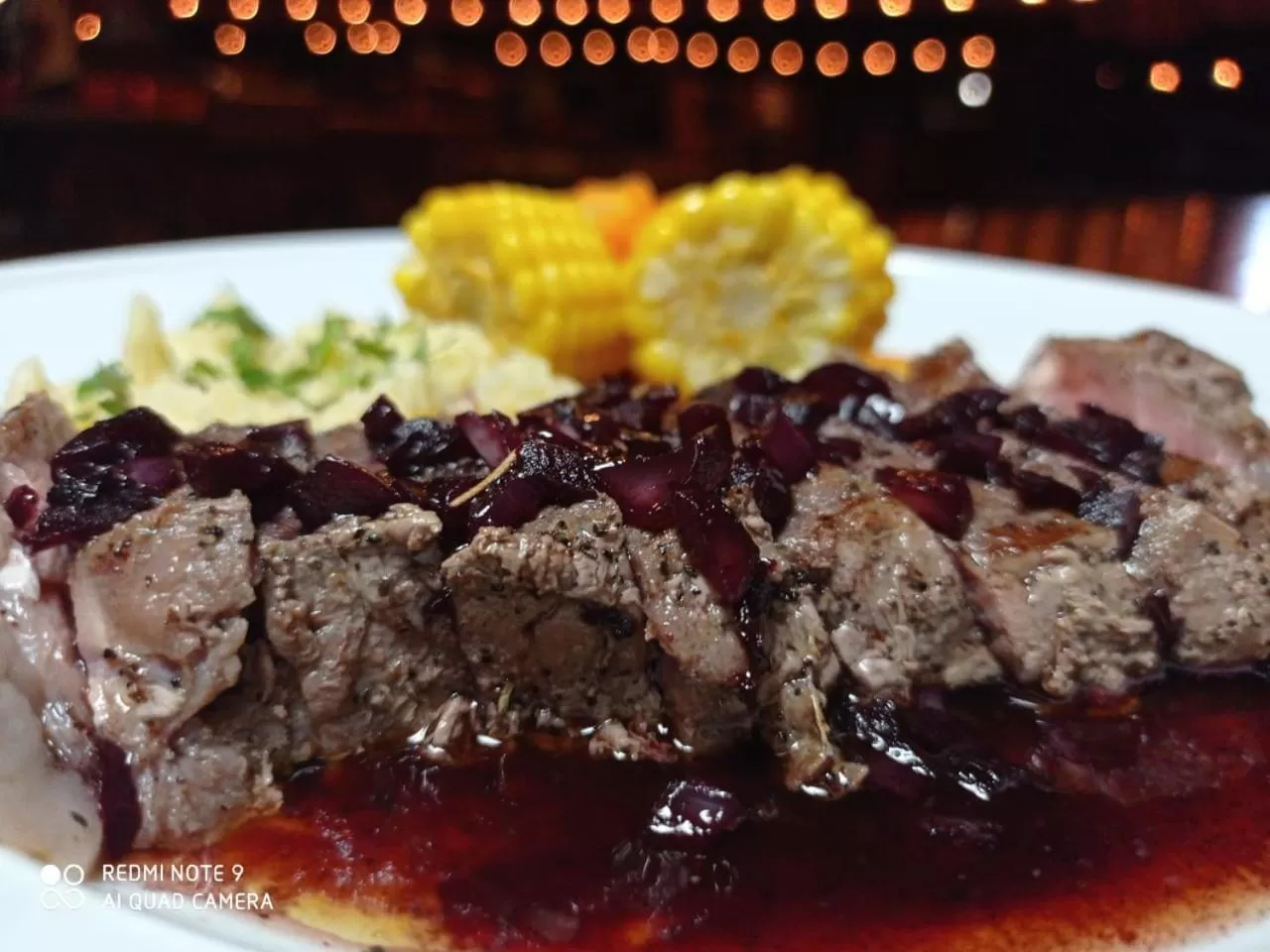 Restaurant/places to eat in Lamanai Hotel & Marina