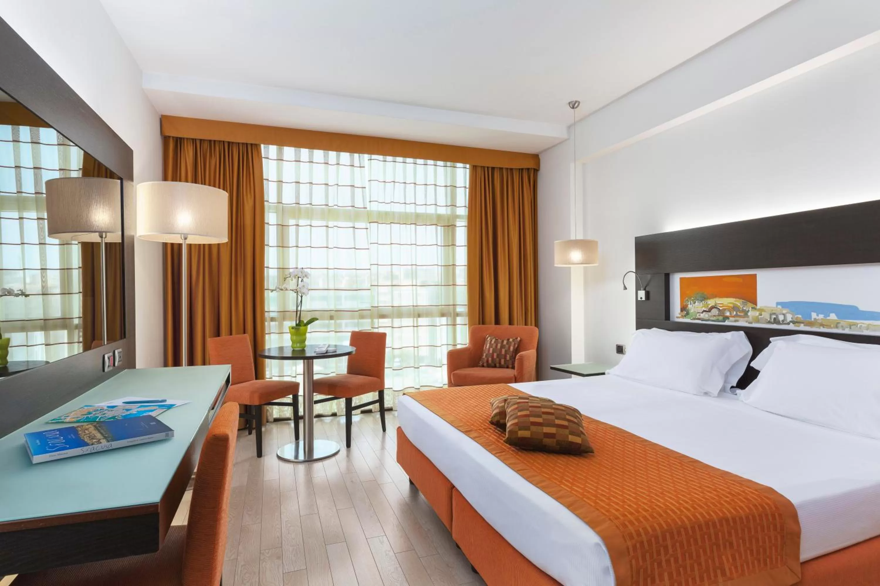 Photo of the whole room, Bed in Hotel Mercure Siracusa