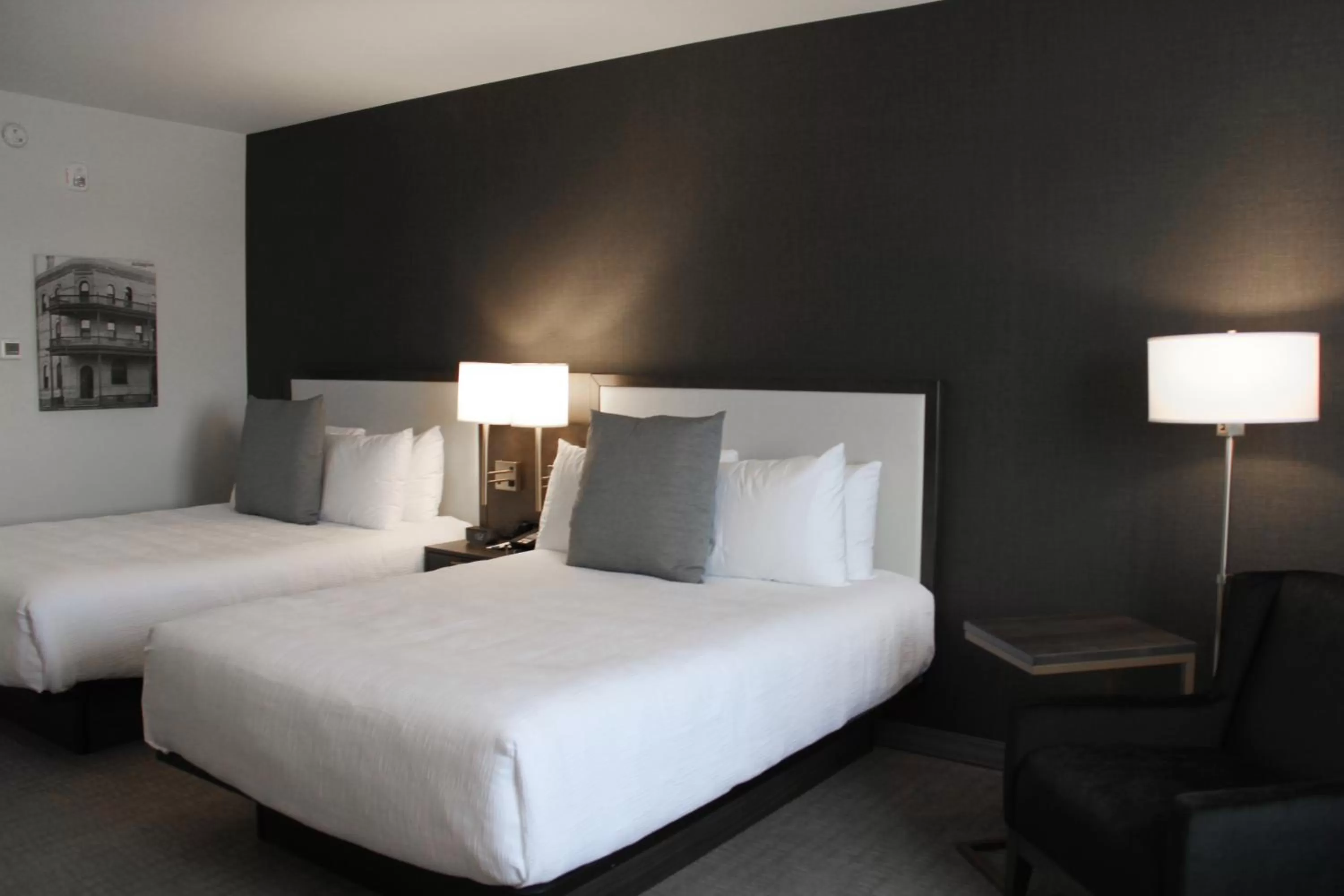 Bed in Best Western Plus Morden