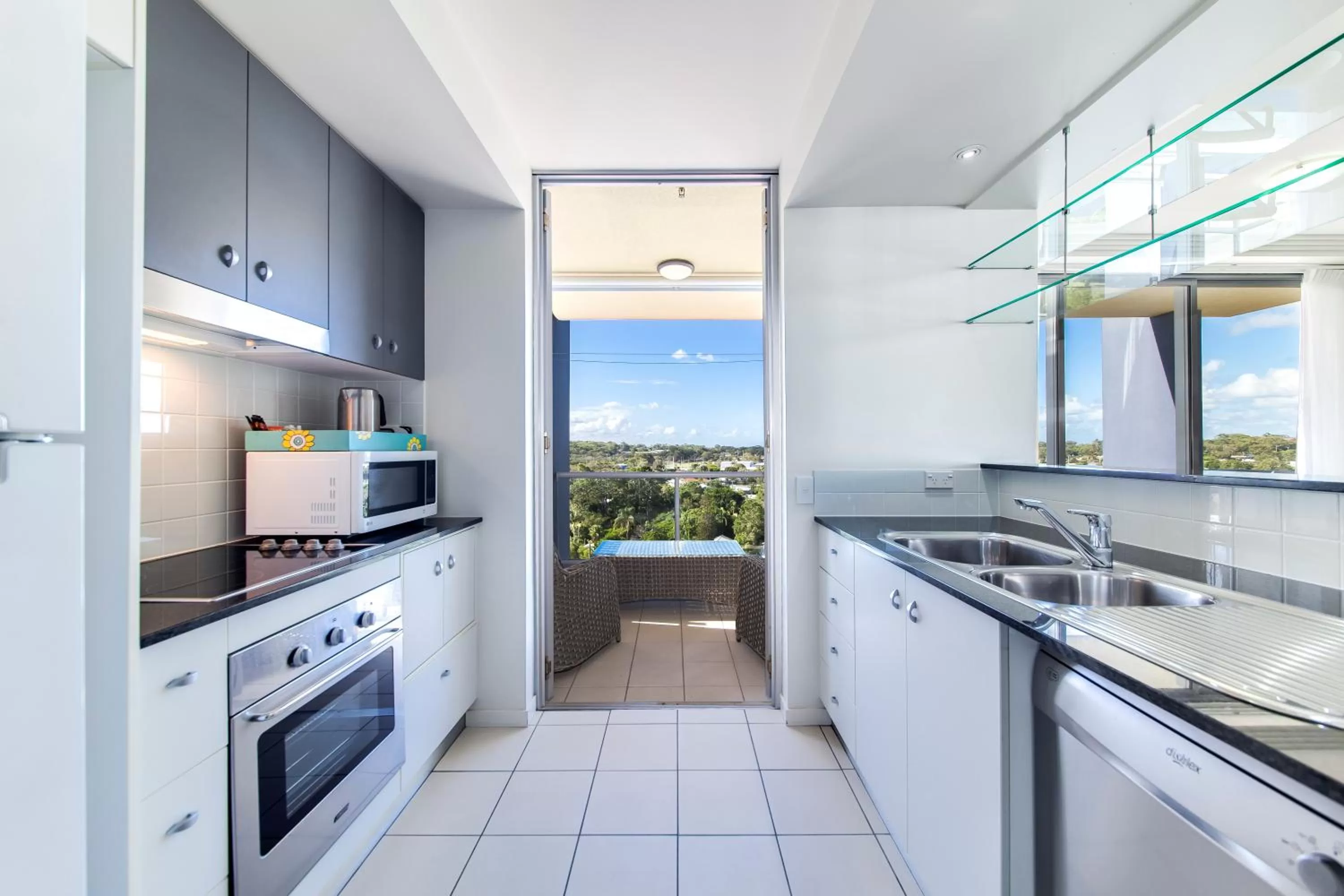 Kitchen or kitchenette in Pumicestone Blue