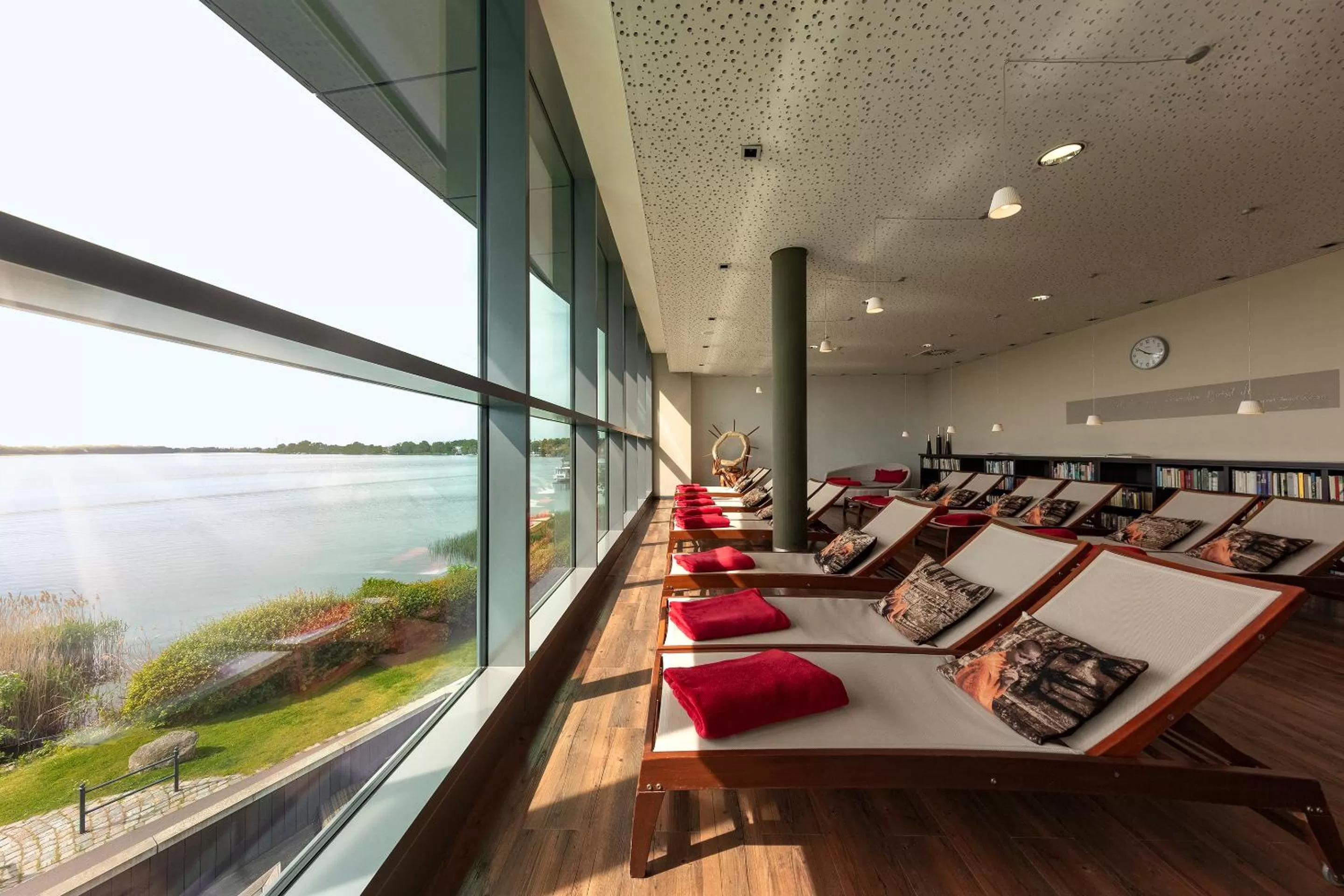 Lake view in Resort Mark Brandenburg & Fontane Therme