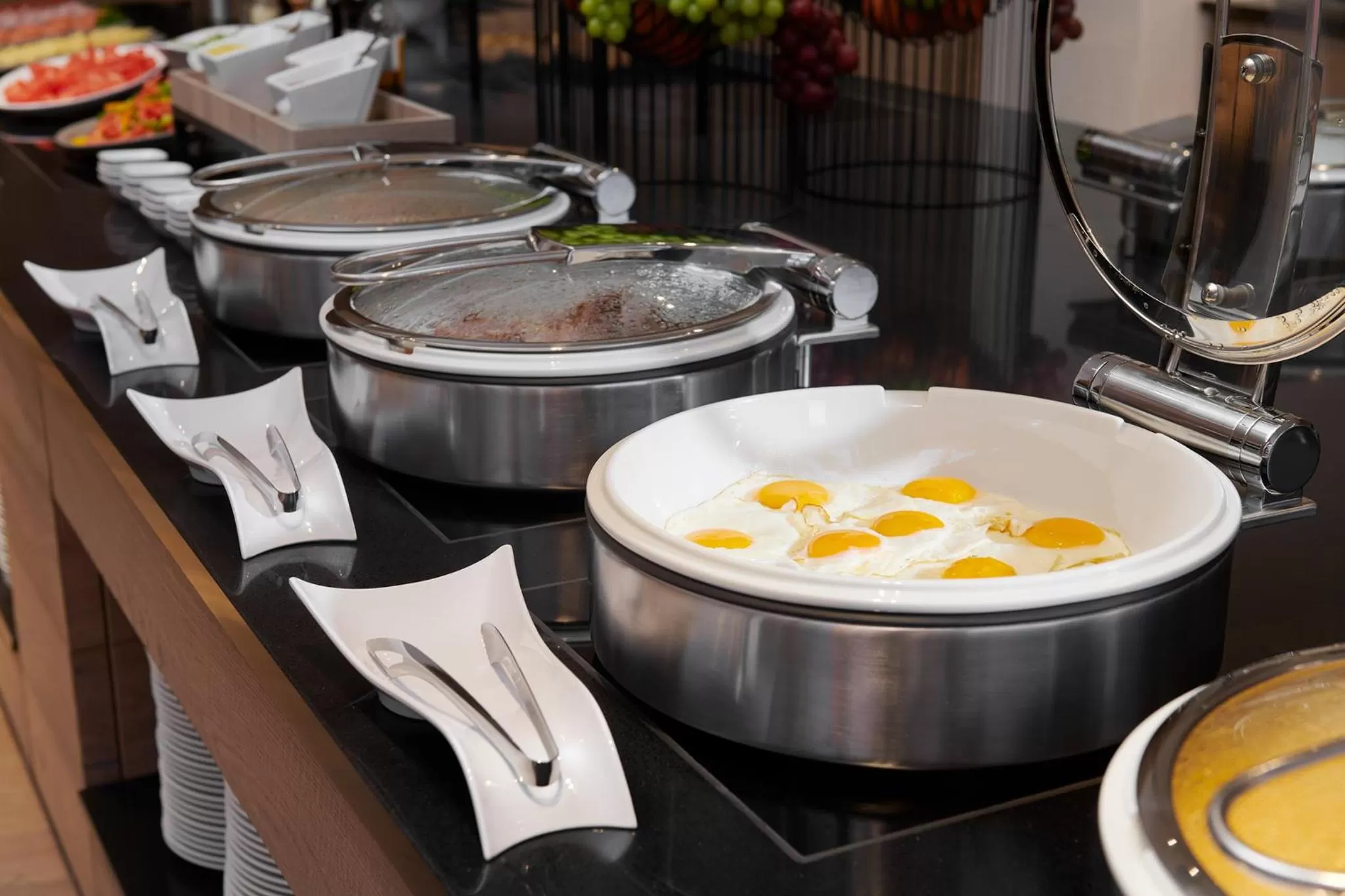 Food and drinks in Hotel Passage