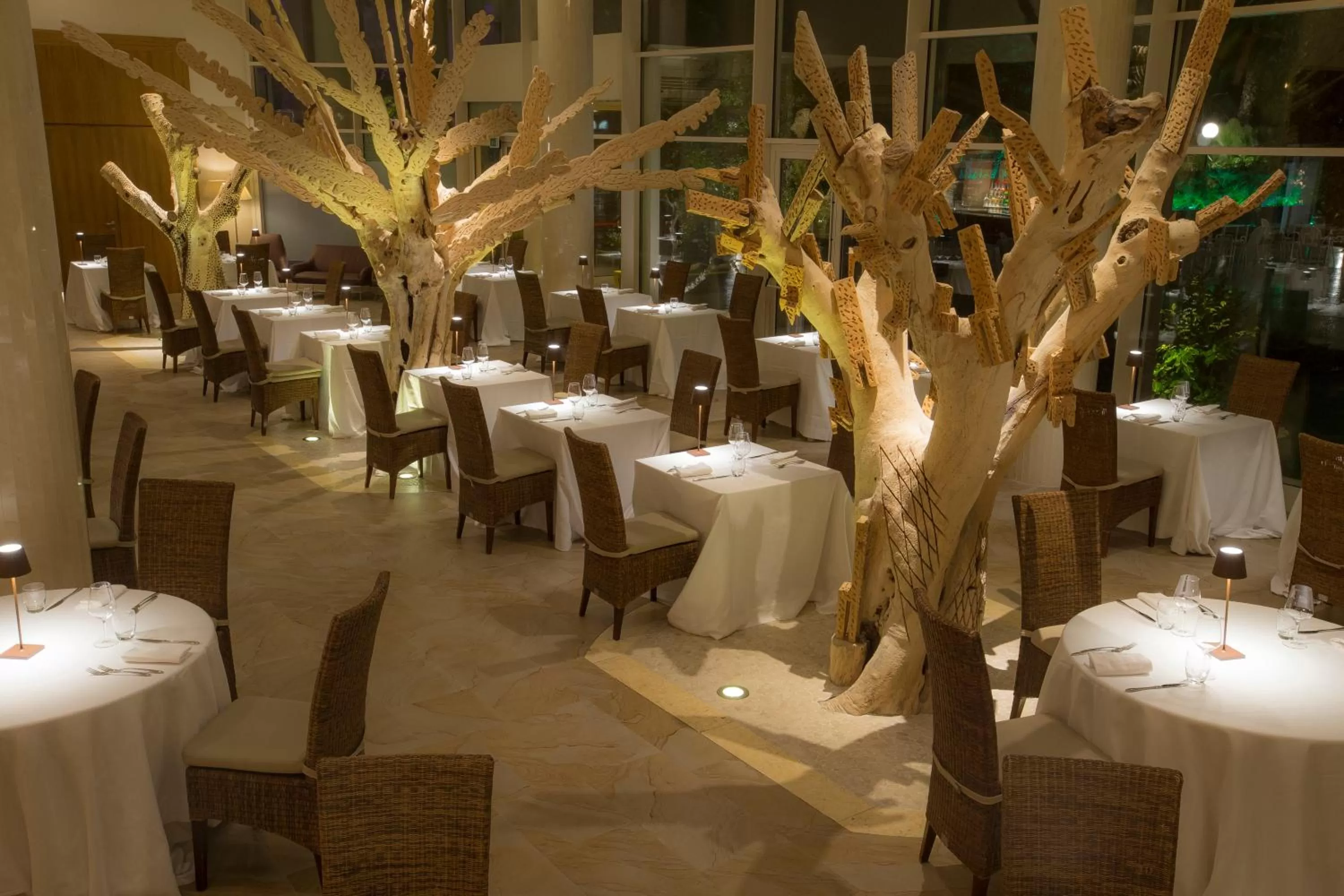 Restaurant/places to eat in UNA HOTELS MH Matera