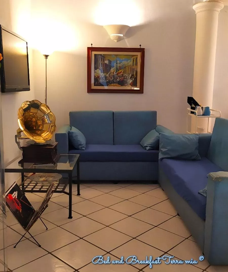 Lobby or reception in B&B Terra Mia Napoli