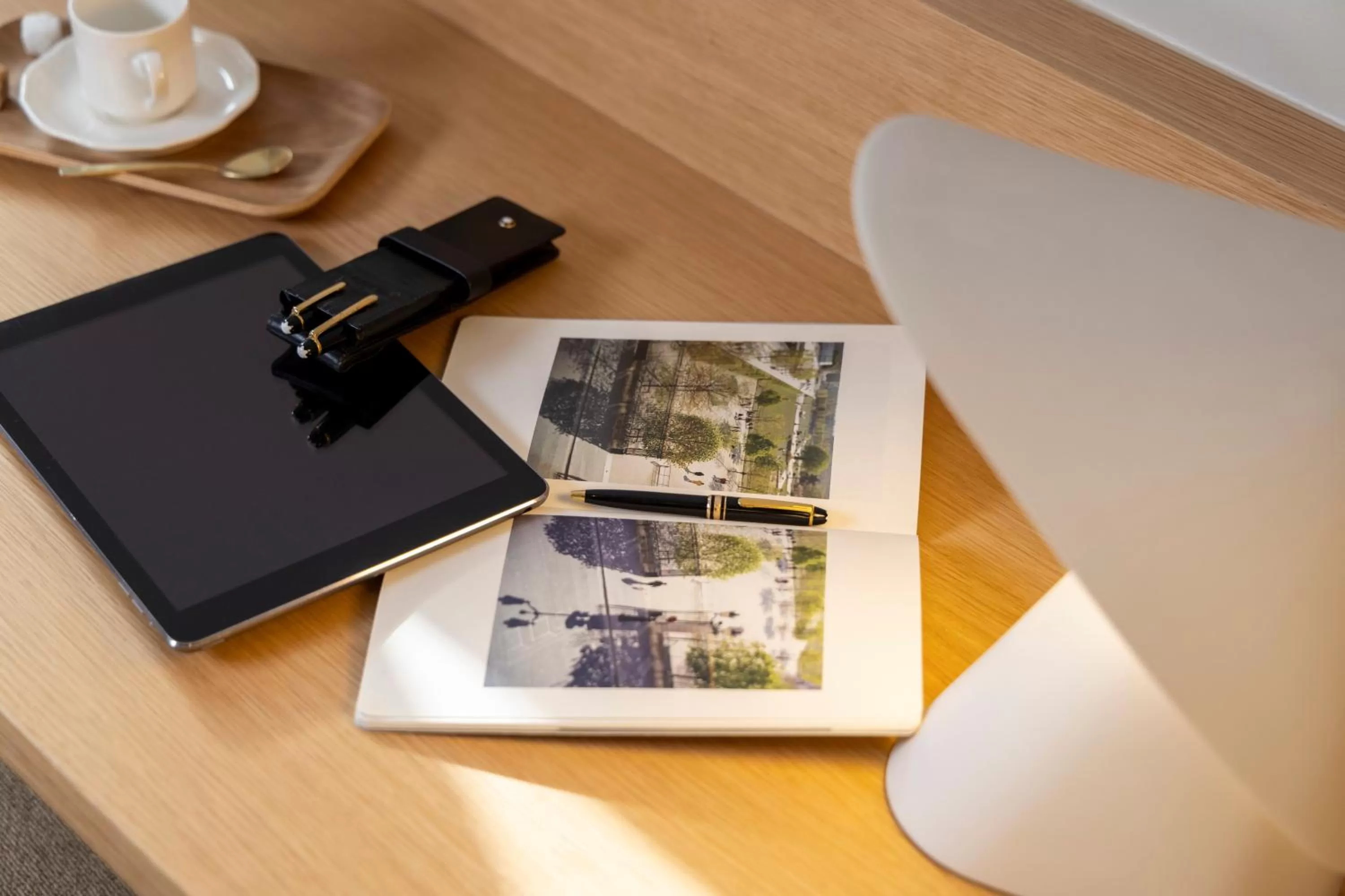 Bedroom in Hôtel Beige