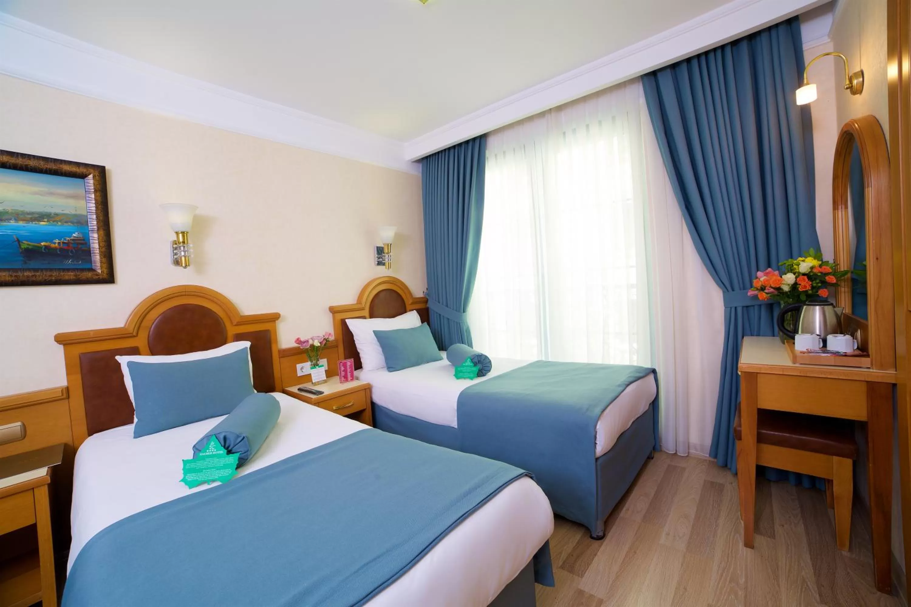 Photo of the whole room, Bed in Zagreb Hotel