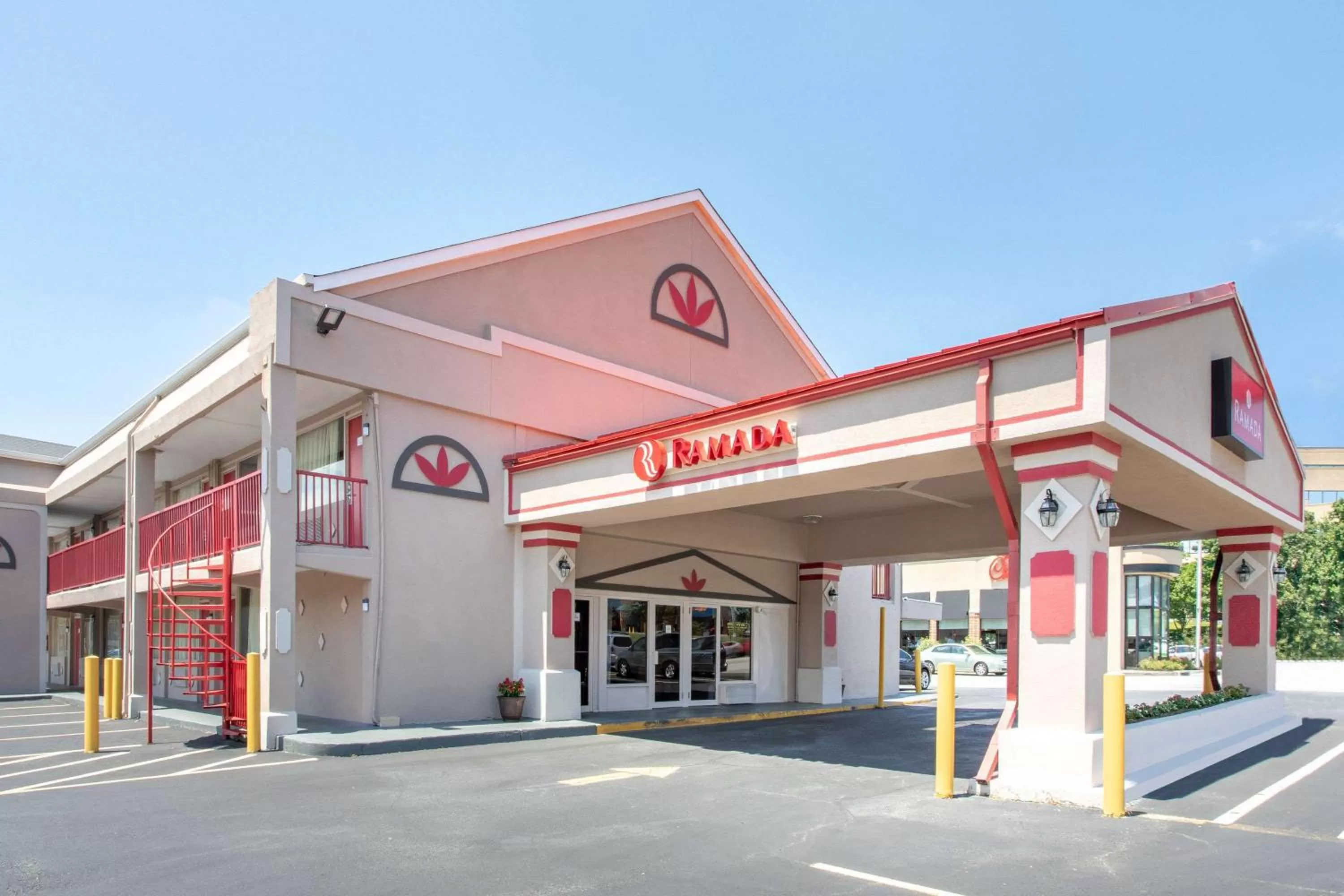 Property building in Ramada Limited Cockeysville