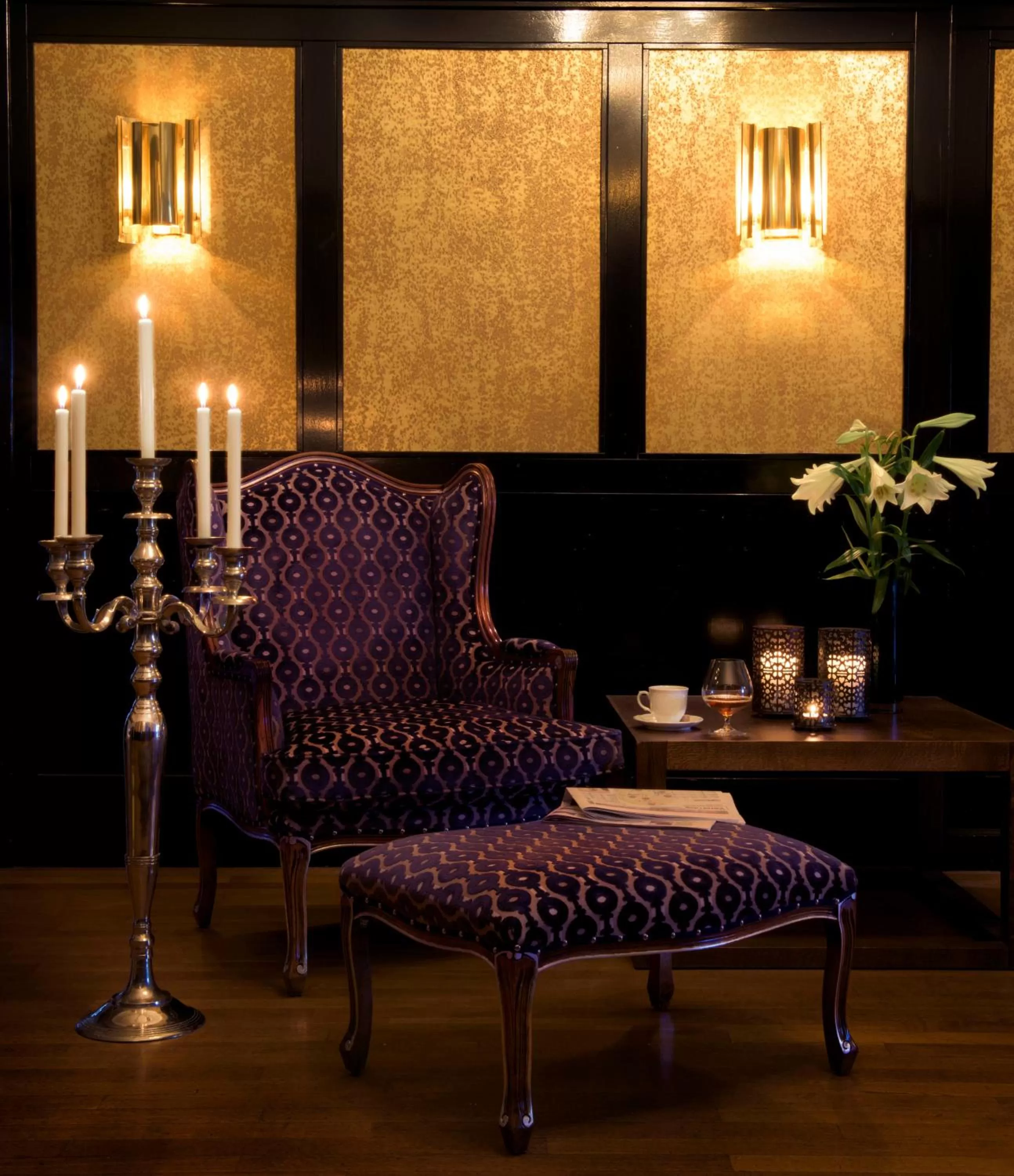 Seating area in Vinger Hotell