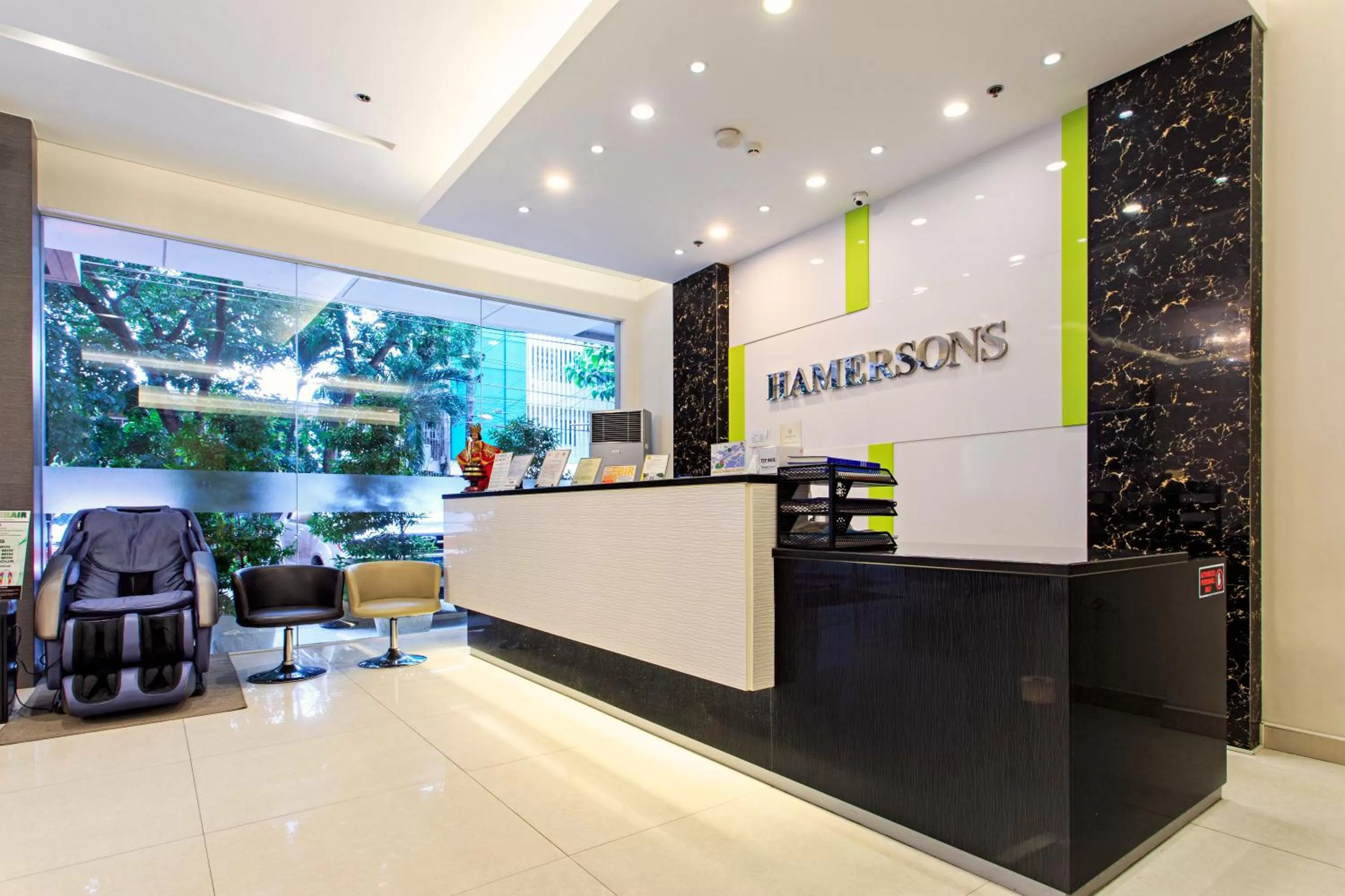 Property building in Hamersons Hotel Cebu