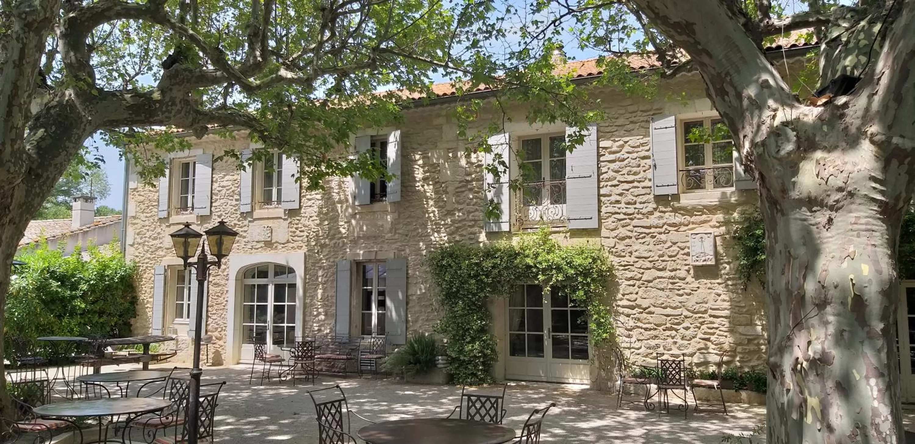 Property building in Hôtel Mas Valentine