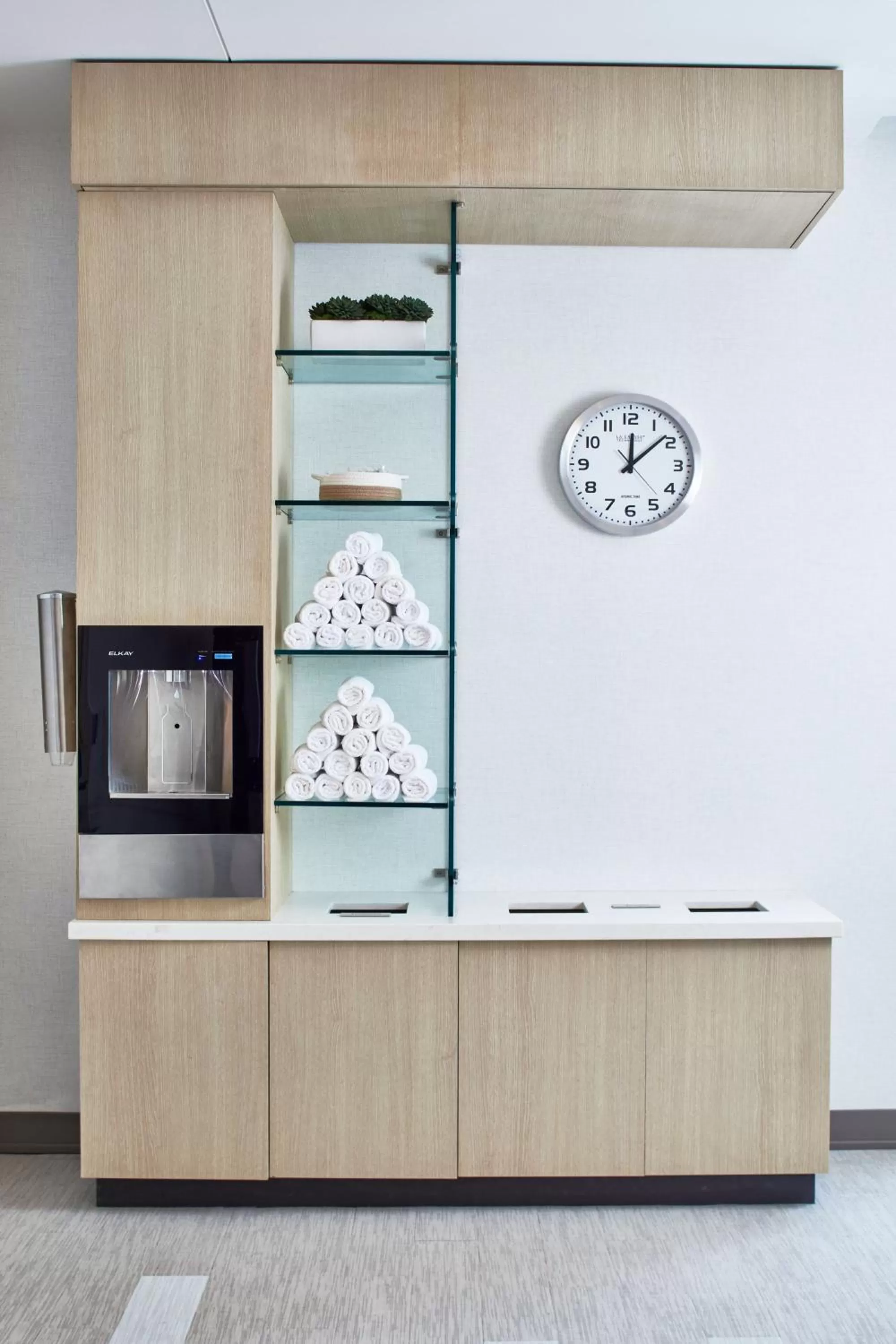 Fitness centre/facilities in SpringHill Suites by Marriott Jacksonville Beach Oceanfront