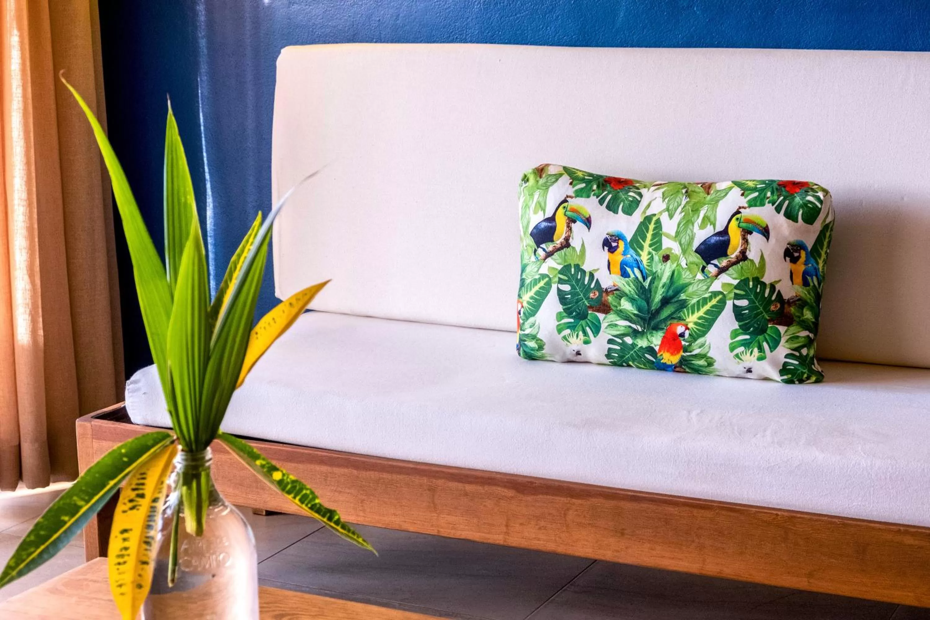 Living room in Albatros by Bedsfriends