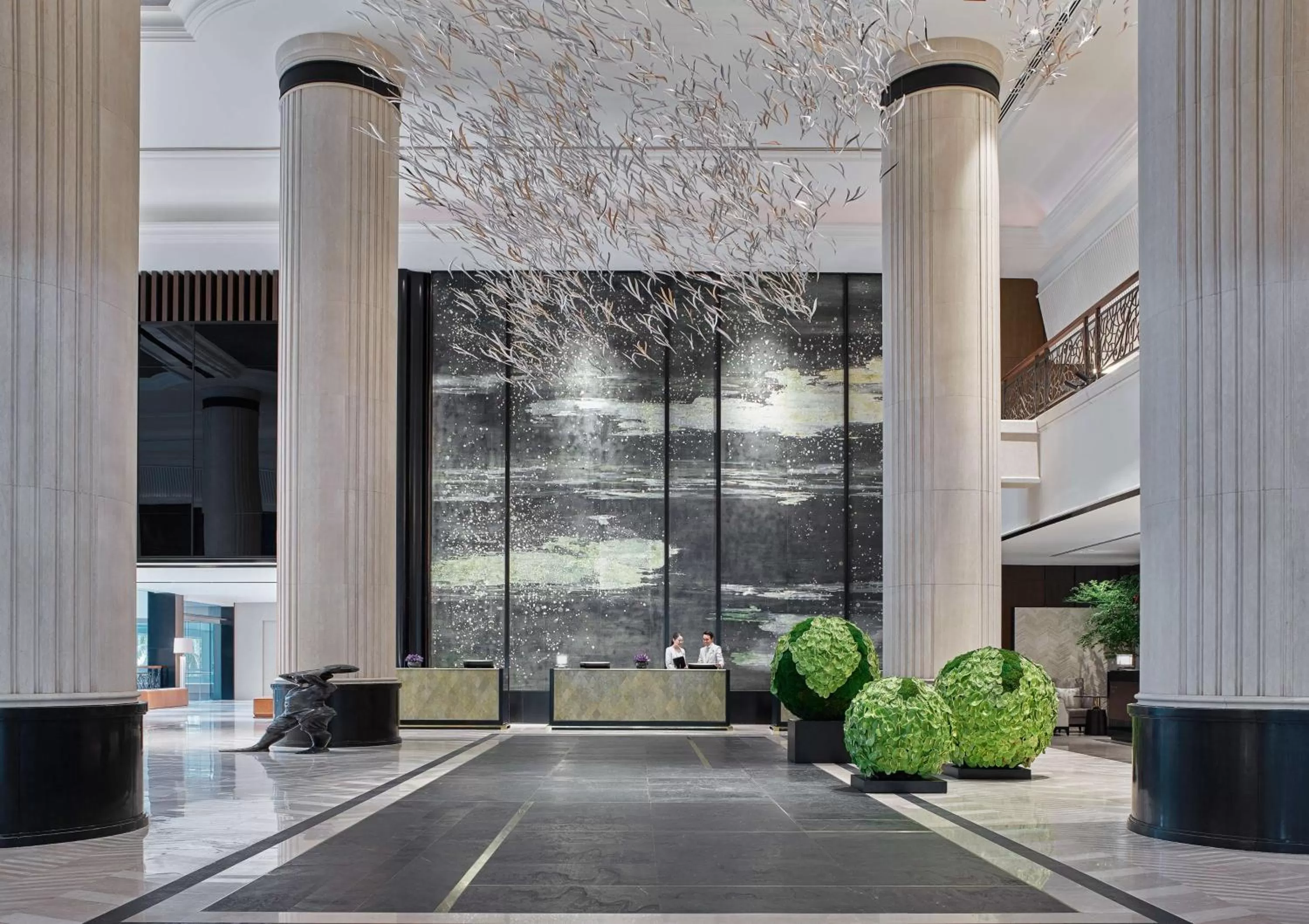 Lobby or reception in Shangri-La Singapore
