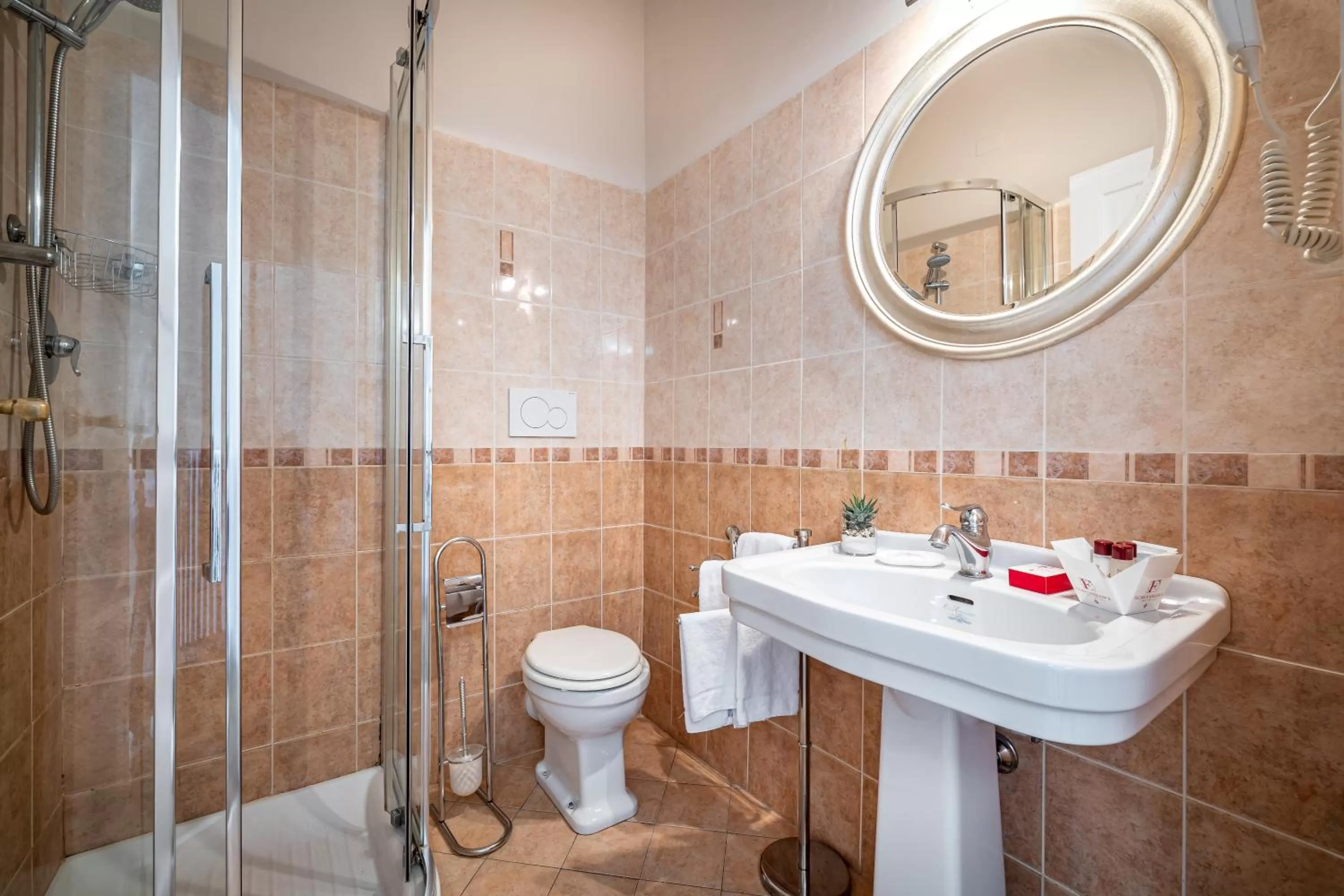 Bathroom in Maison Pitti Florence