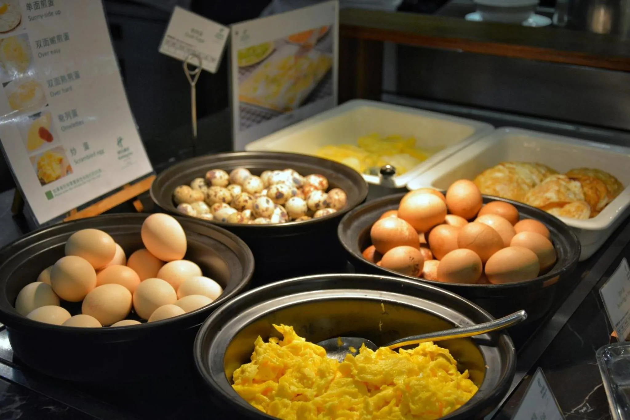 Breakfast in Junluxe Hotel Guangzhou Science City-Free Shuttle Bus Service to Guangzhou Canton Fair