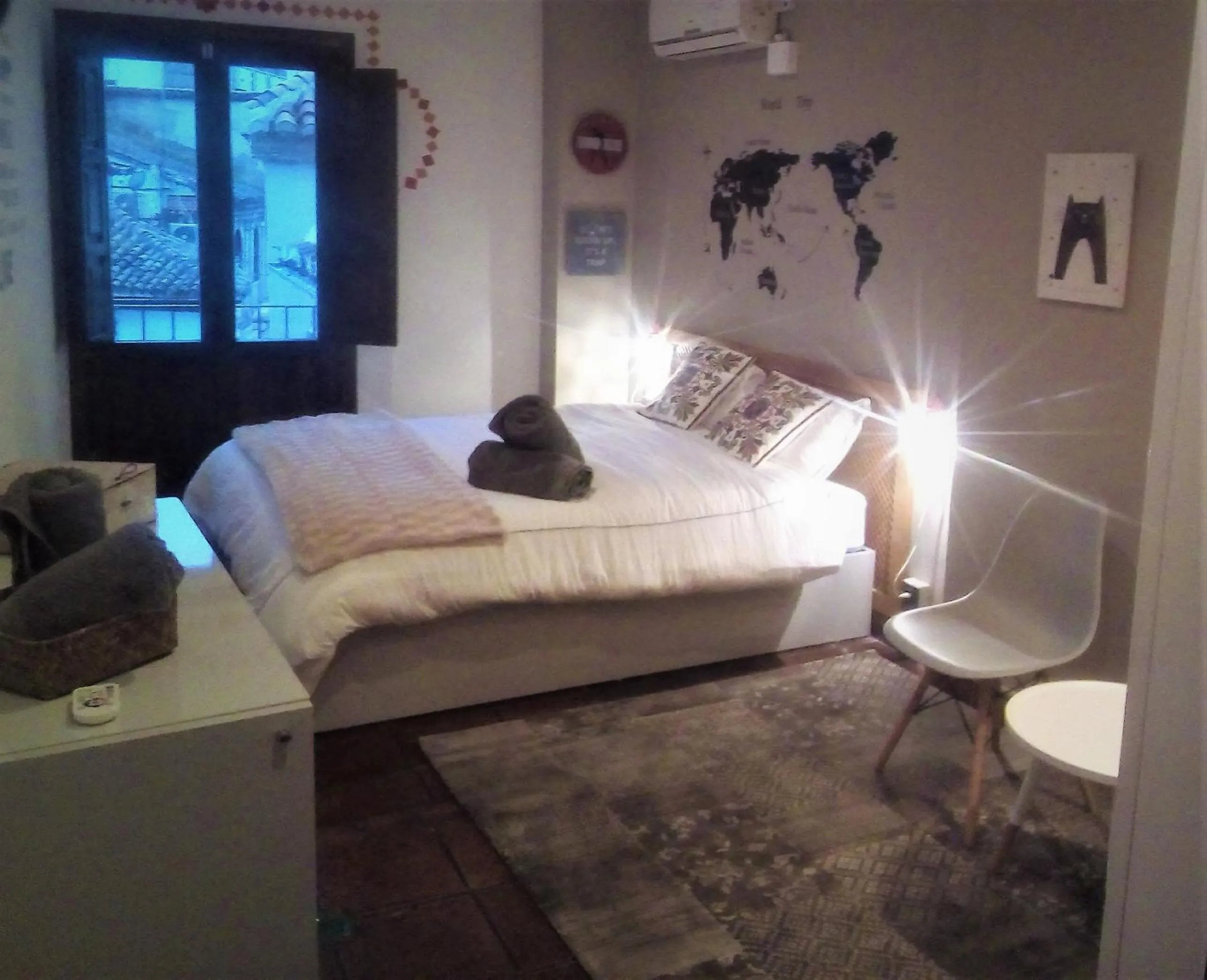 Photo of the whole room in Oasis Backpackers' Hostel Granada