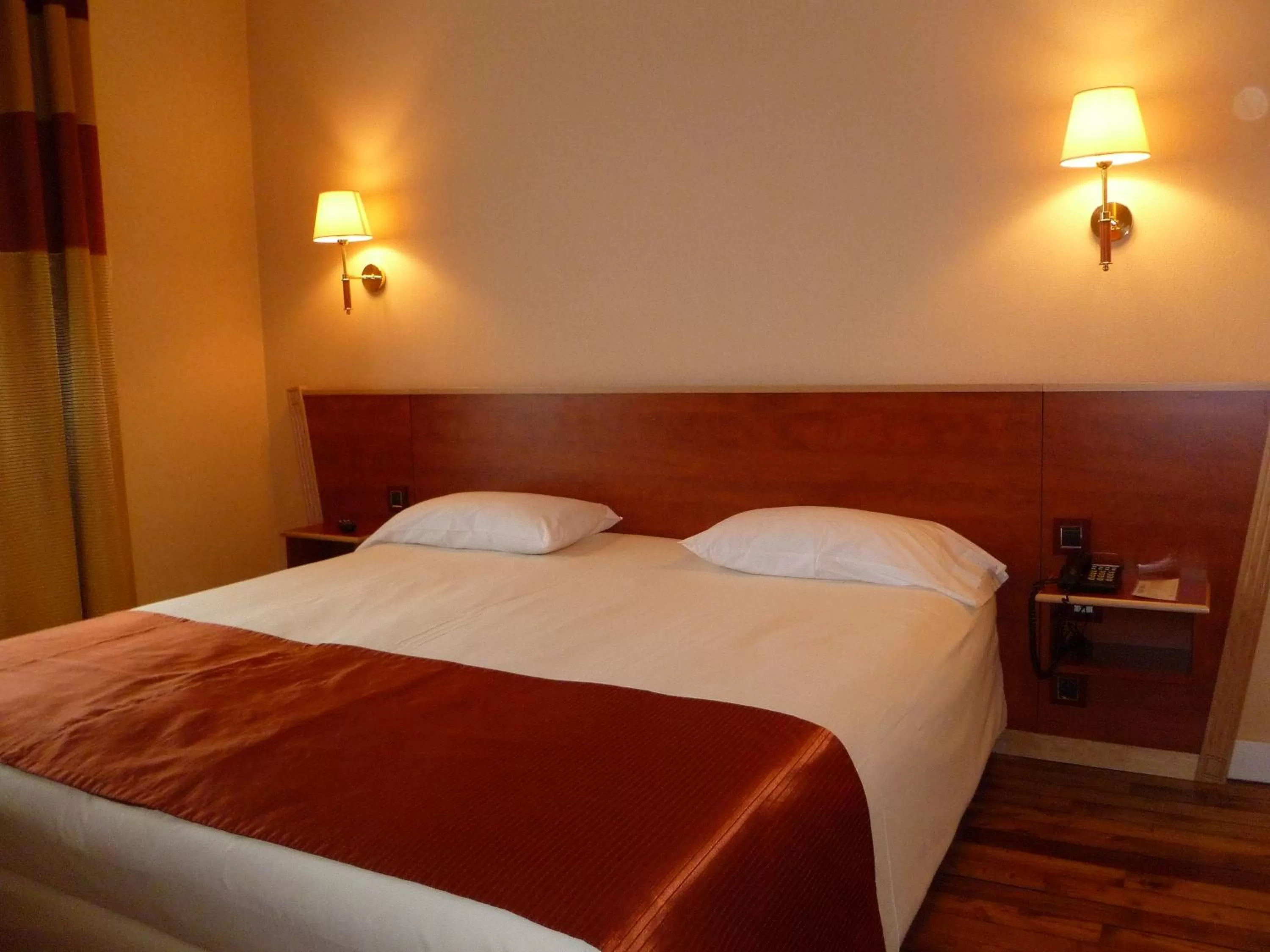 Bed in Hôtel Vauban