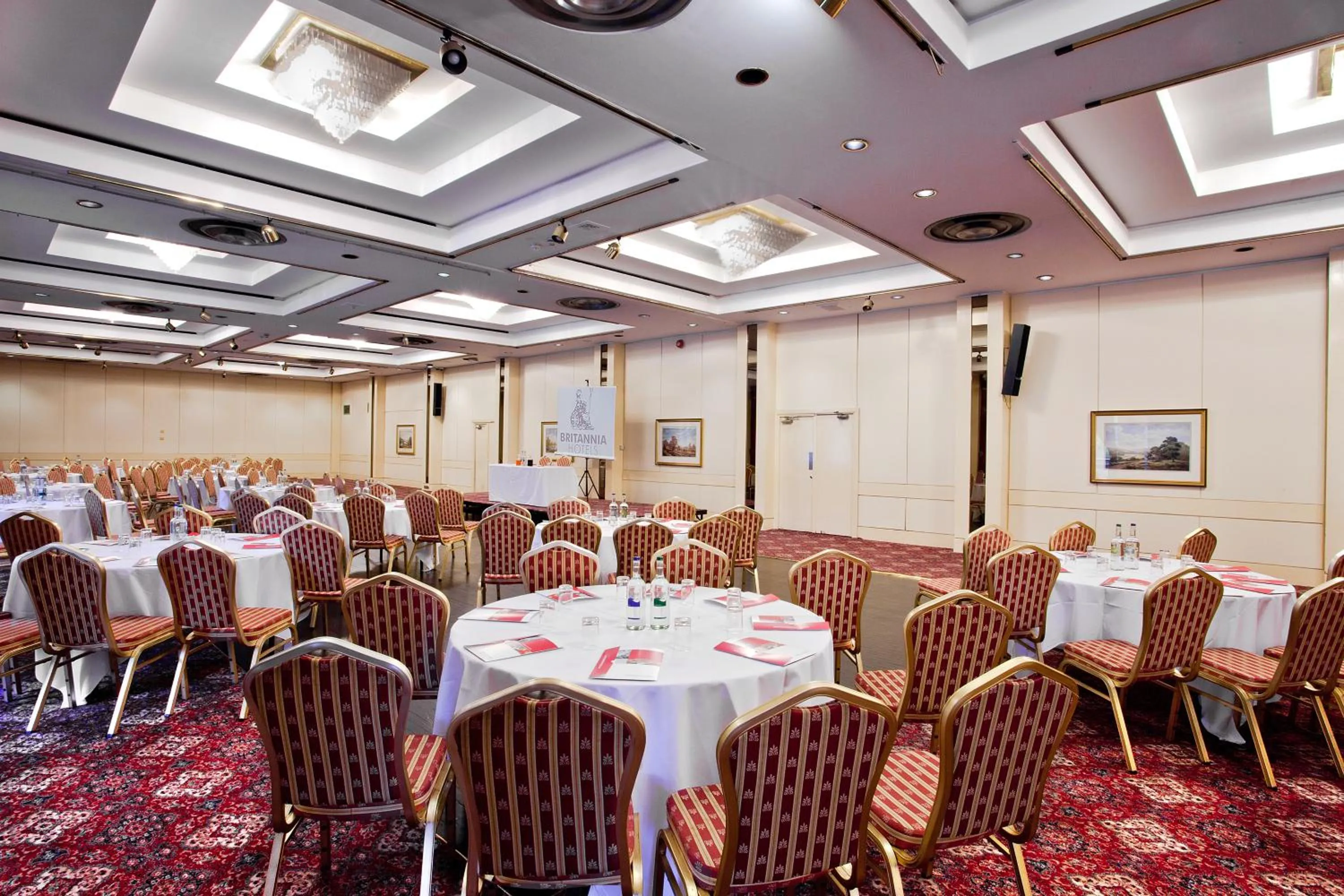 Restaurant/places to eat in Britannia Hotel Coventry