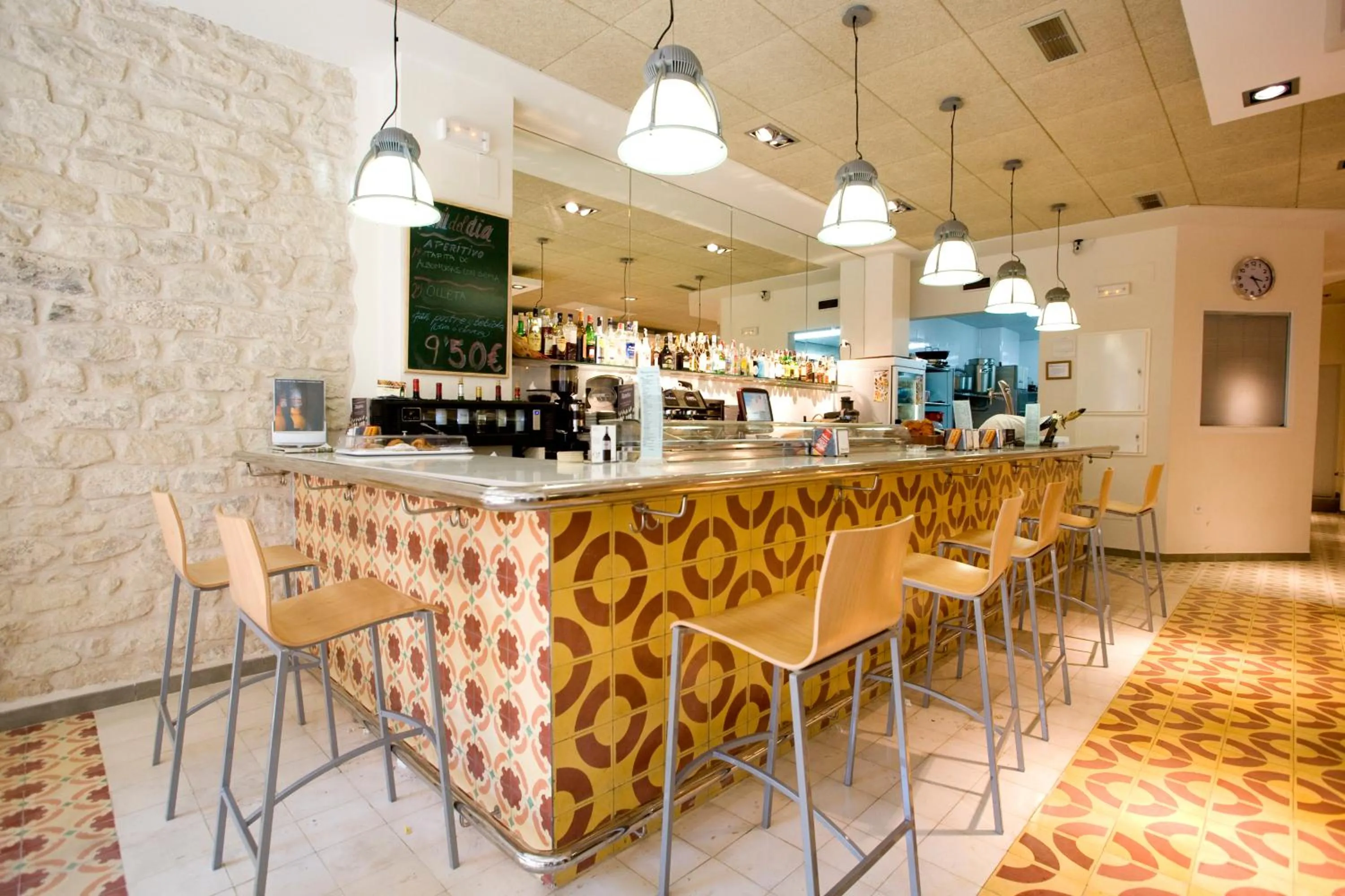 Restaurant/places to eat in La Lonja