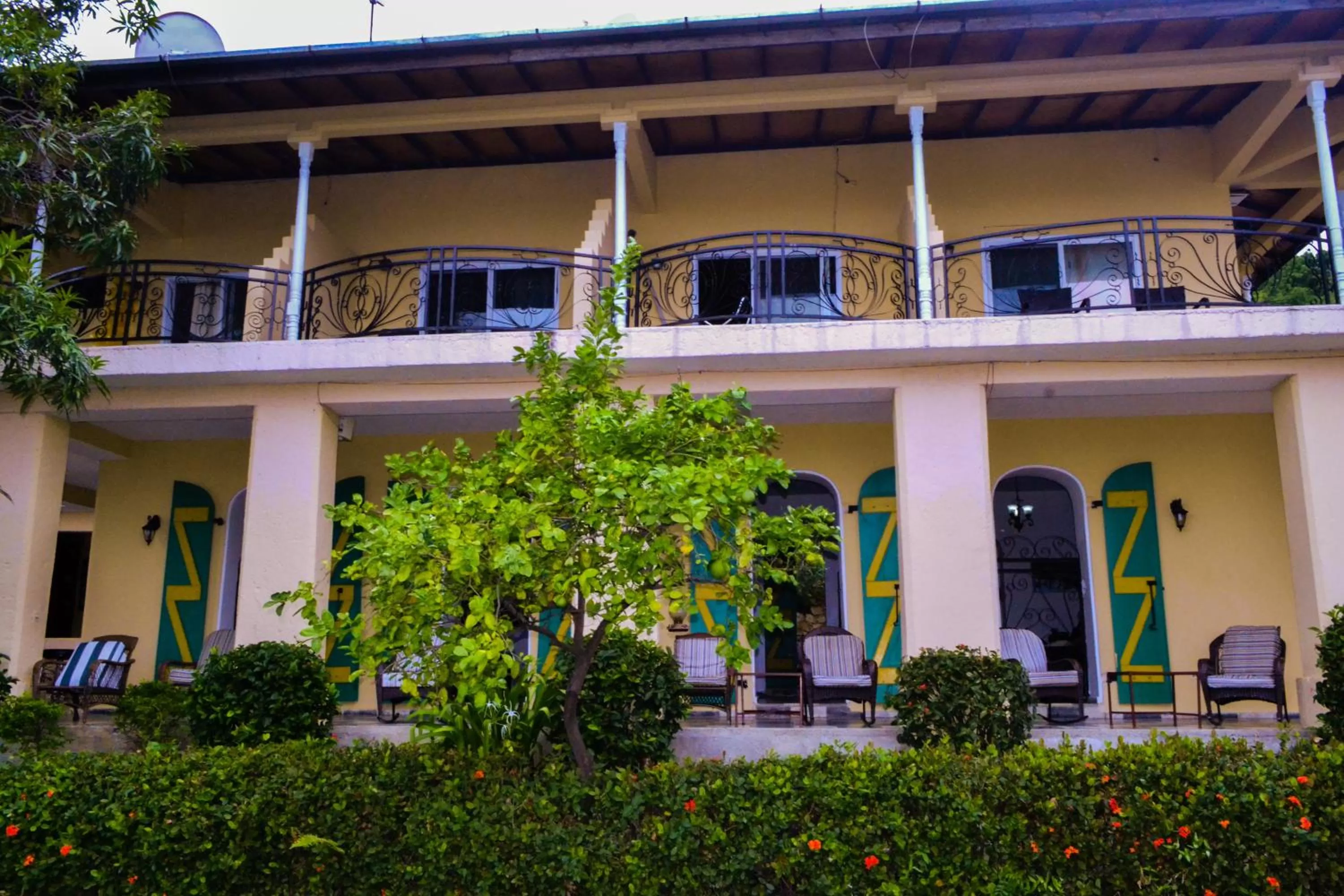 Property building in Habitation Des Lauriers