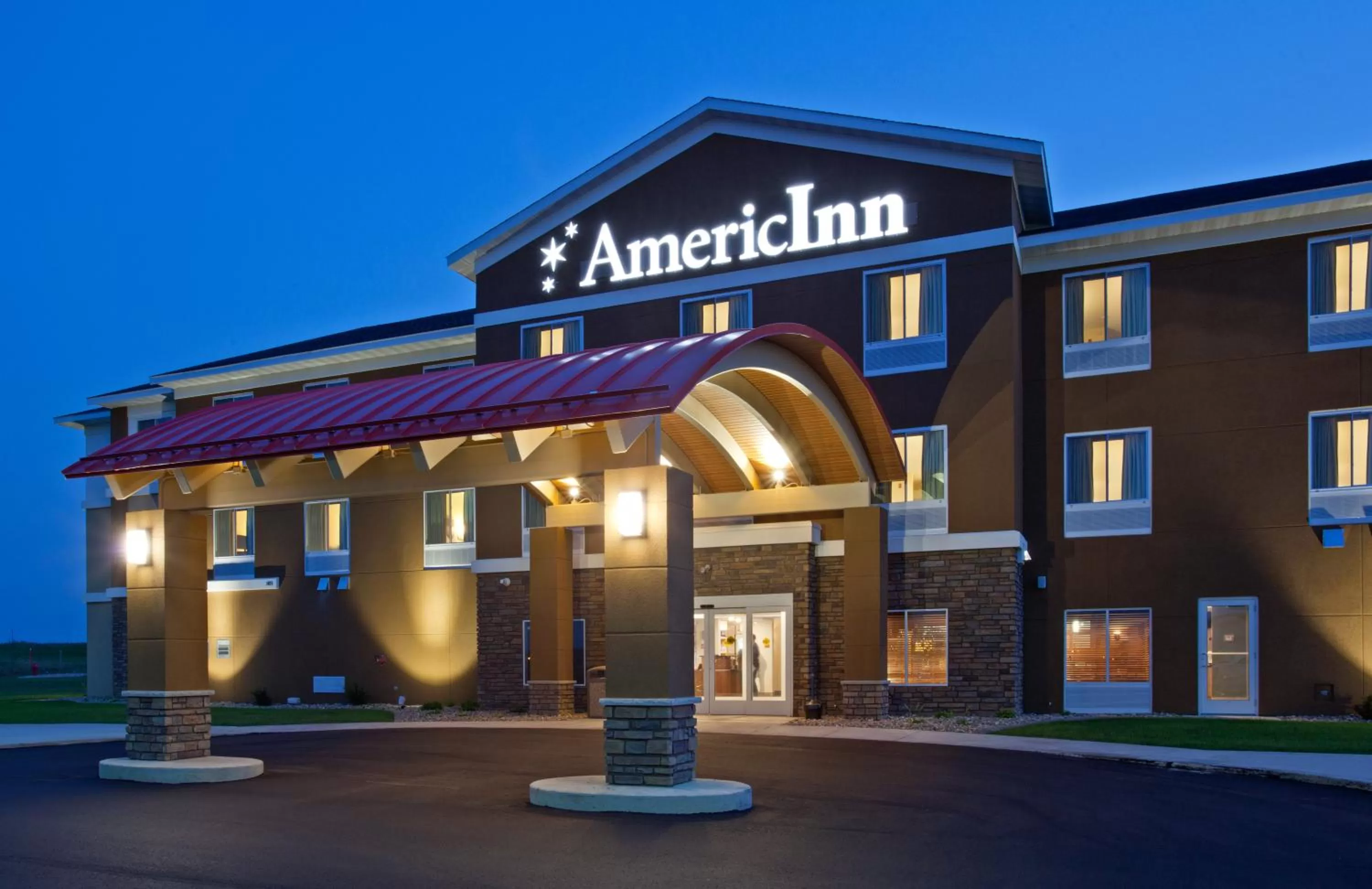 Facade/entrance in AmericInn by Wyndham Hartford SD