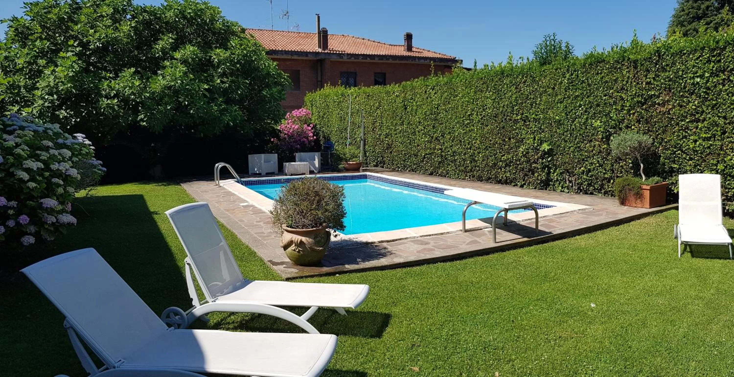 Garden in La Pedica B&B